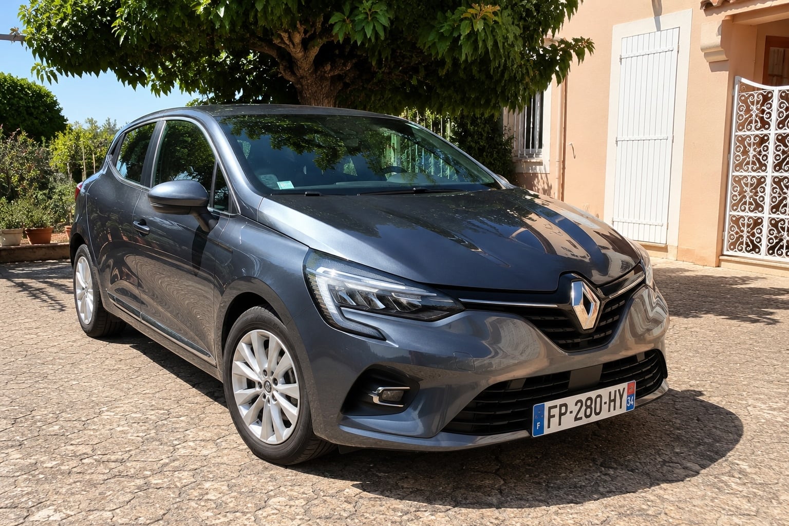 Renault Clio, 2020, Essence 95