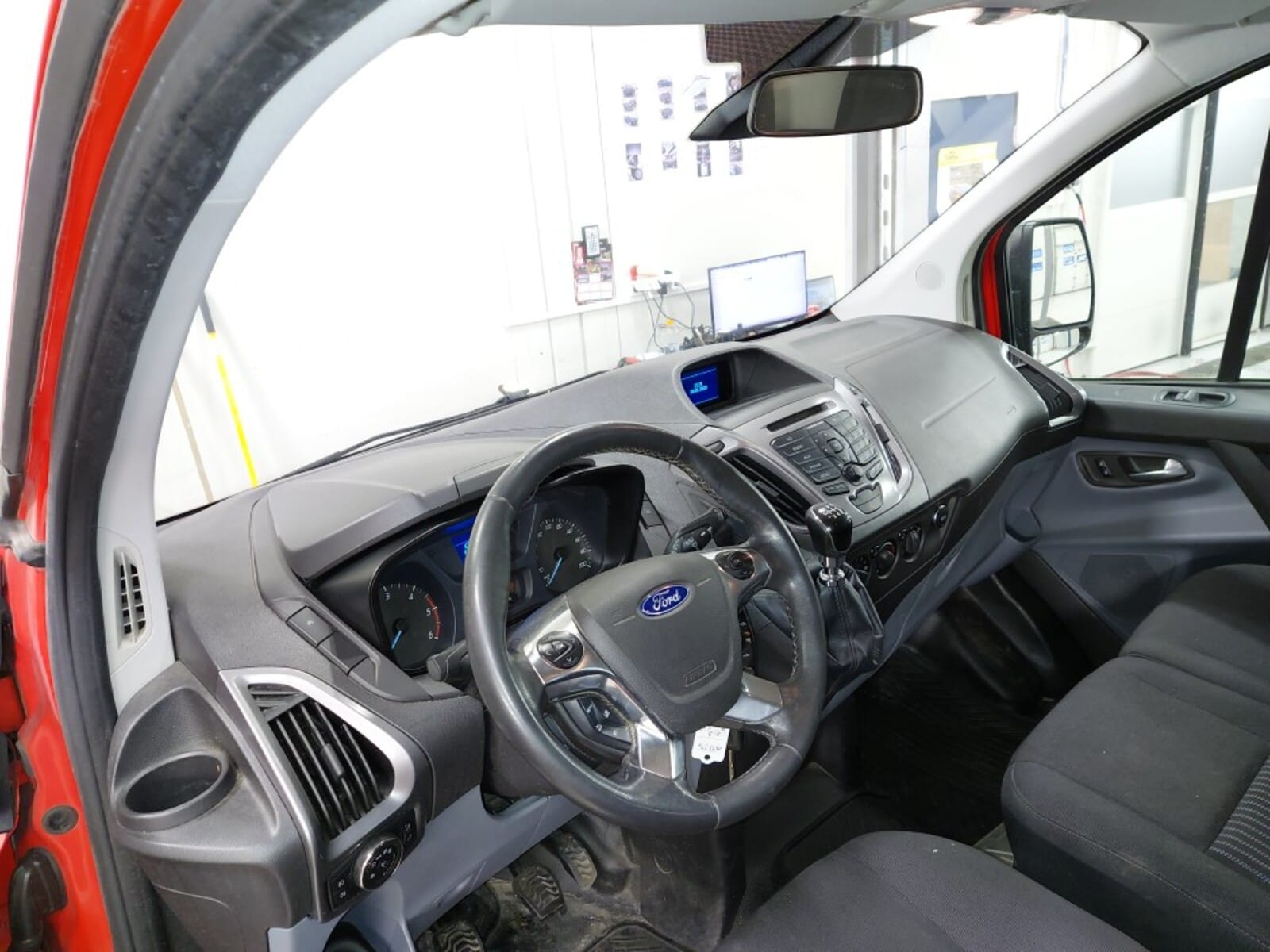 Ford Transit Custom Varebil 2,2 Diesel med Cruisekontroll
