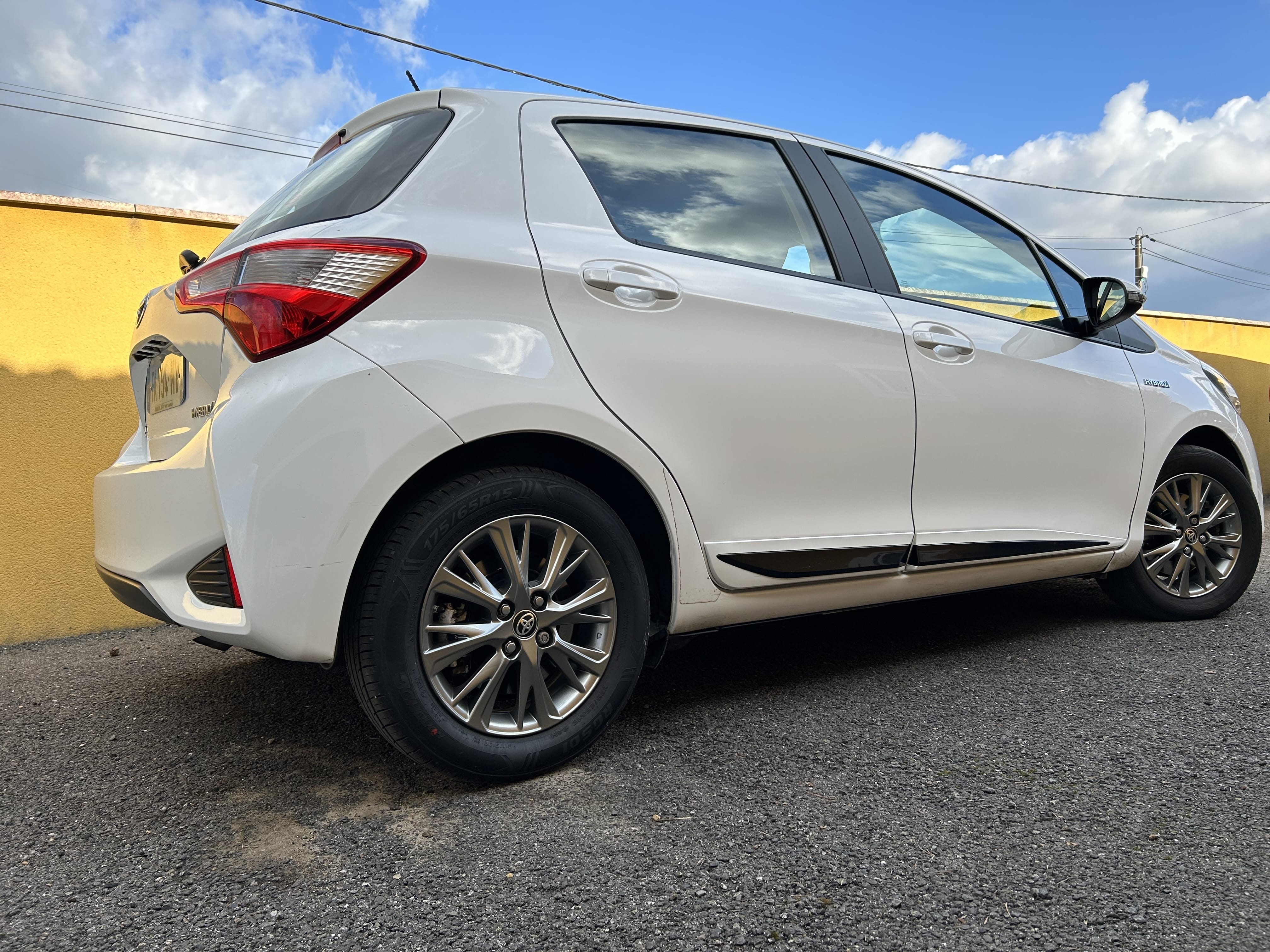 Toyota Yaris Hybride avec Régulateur de vitesse