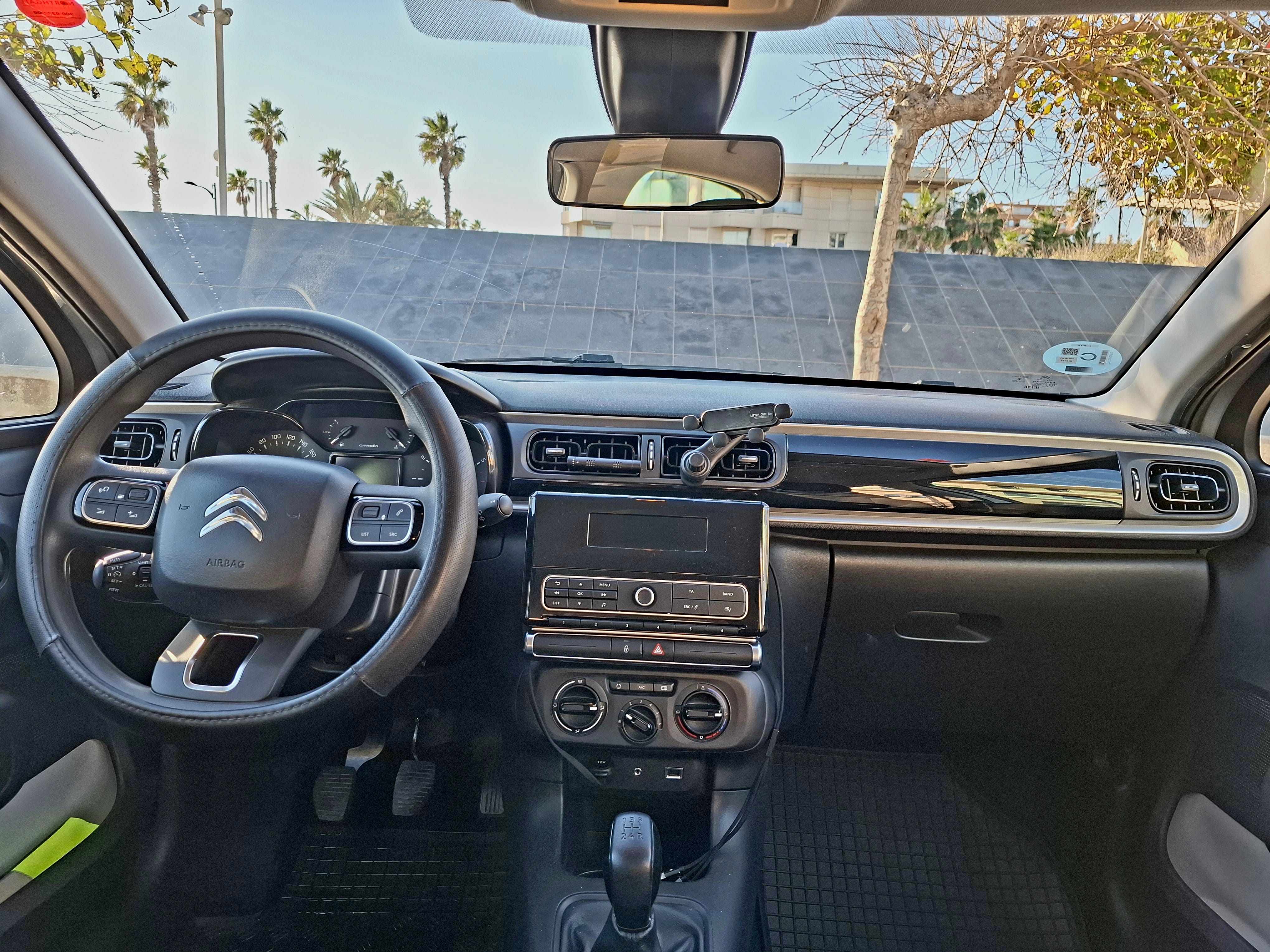 Citroen C3 con Silla infantil