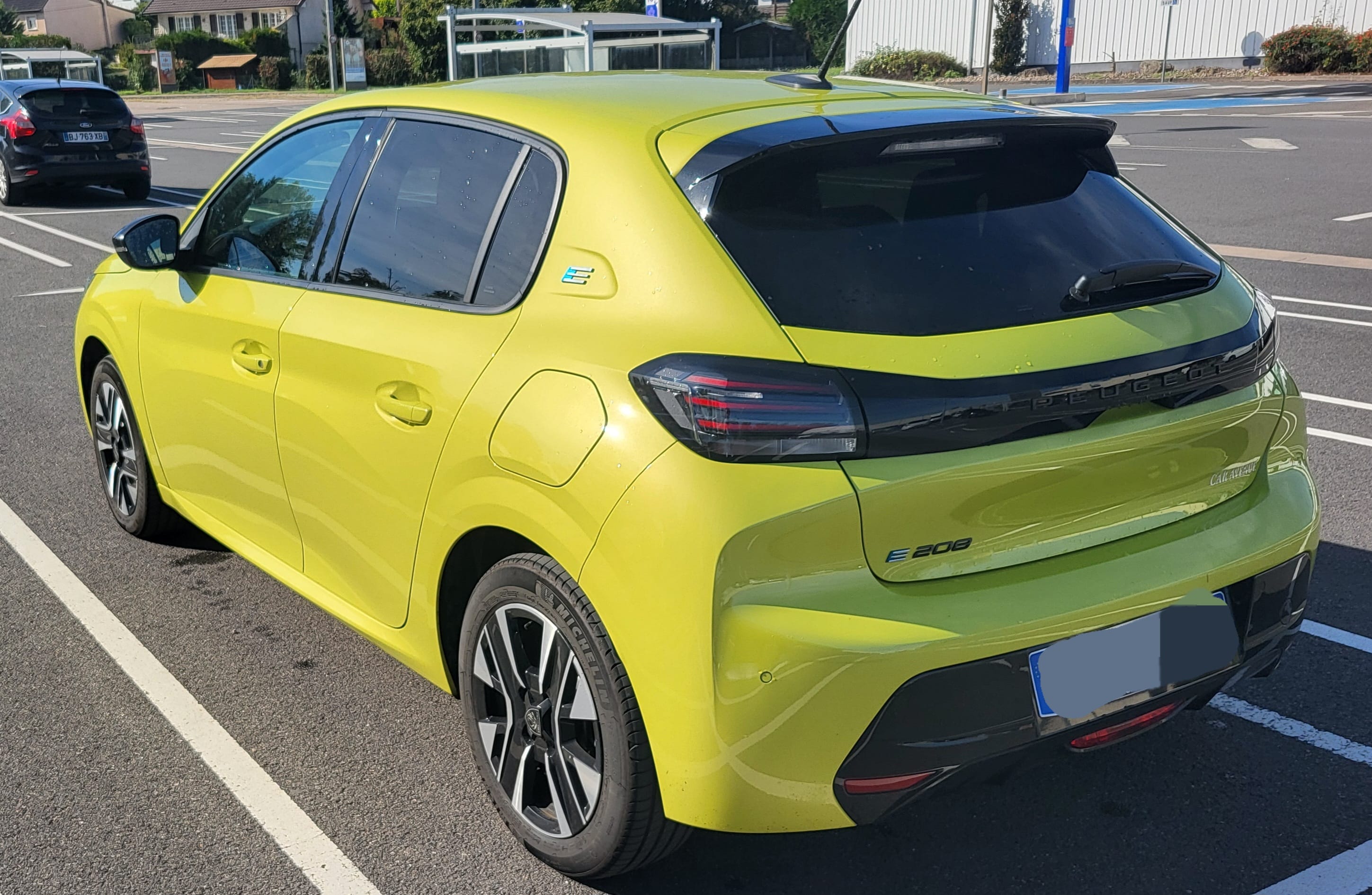 Peugeot e-208 Allure avec Régulateur de vitesse