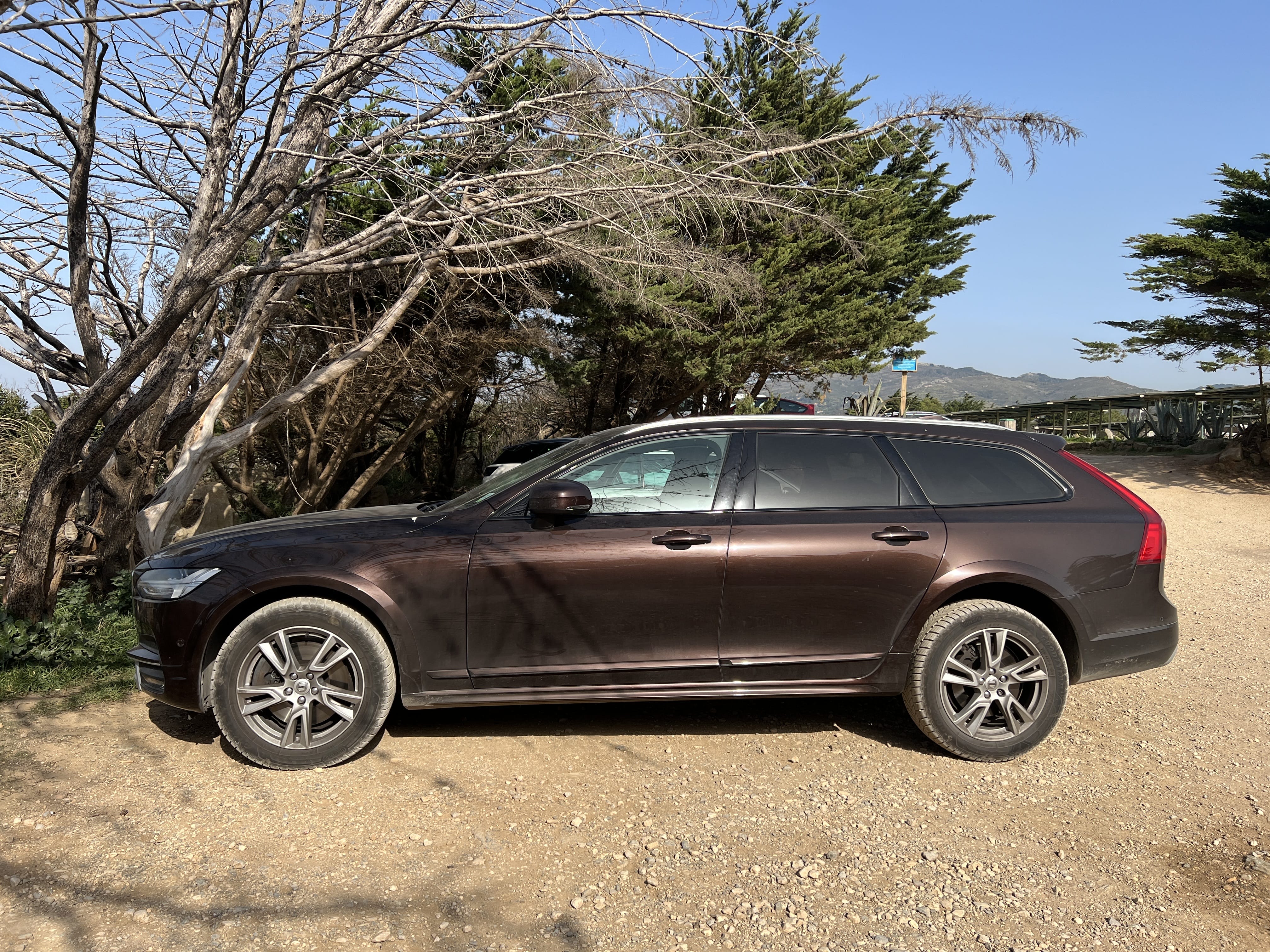 Volvo V90 Cross Country D5AWD mit Klimaanlage