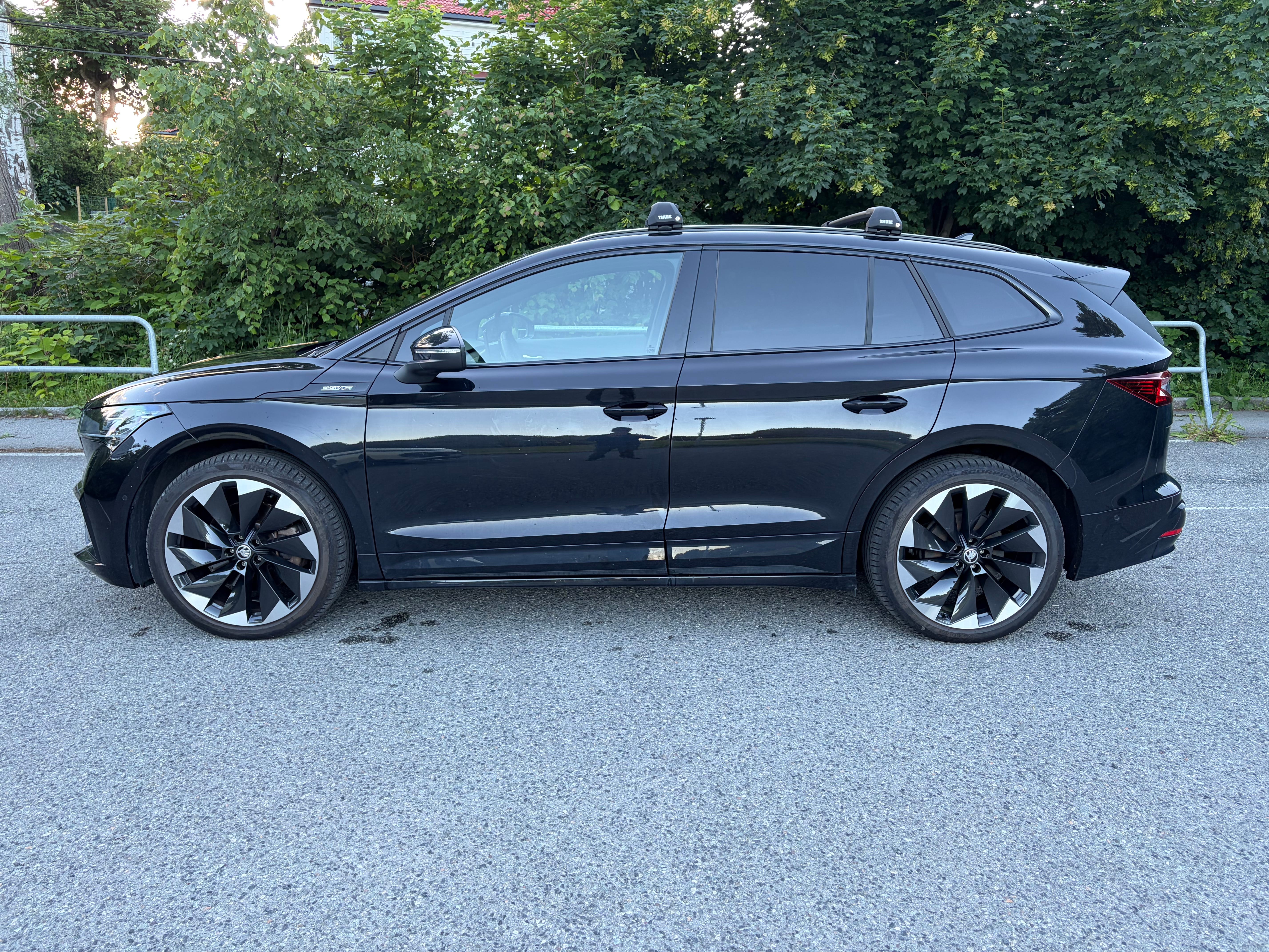 Skoda Enyaq 80x Quattro iV80X Sportline mit Klimaanlage