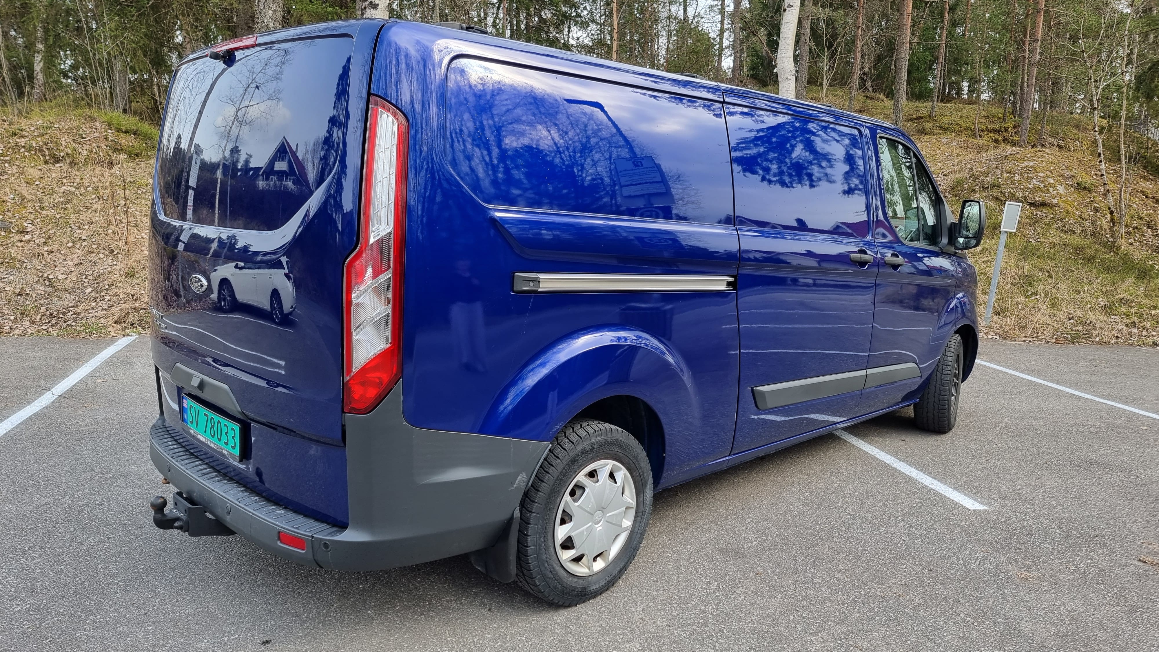Ford Transit Custom Varebil Cruise control 2.0tdci 131hp 2650kg krok, sleeping option med Ryggekamera