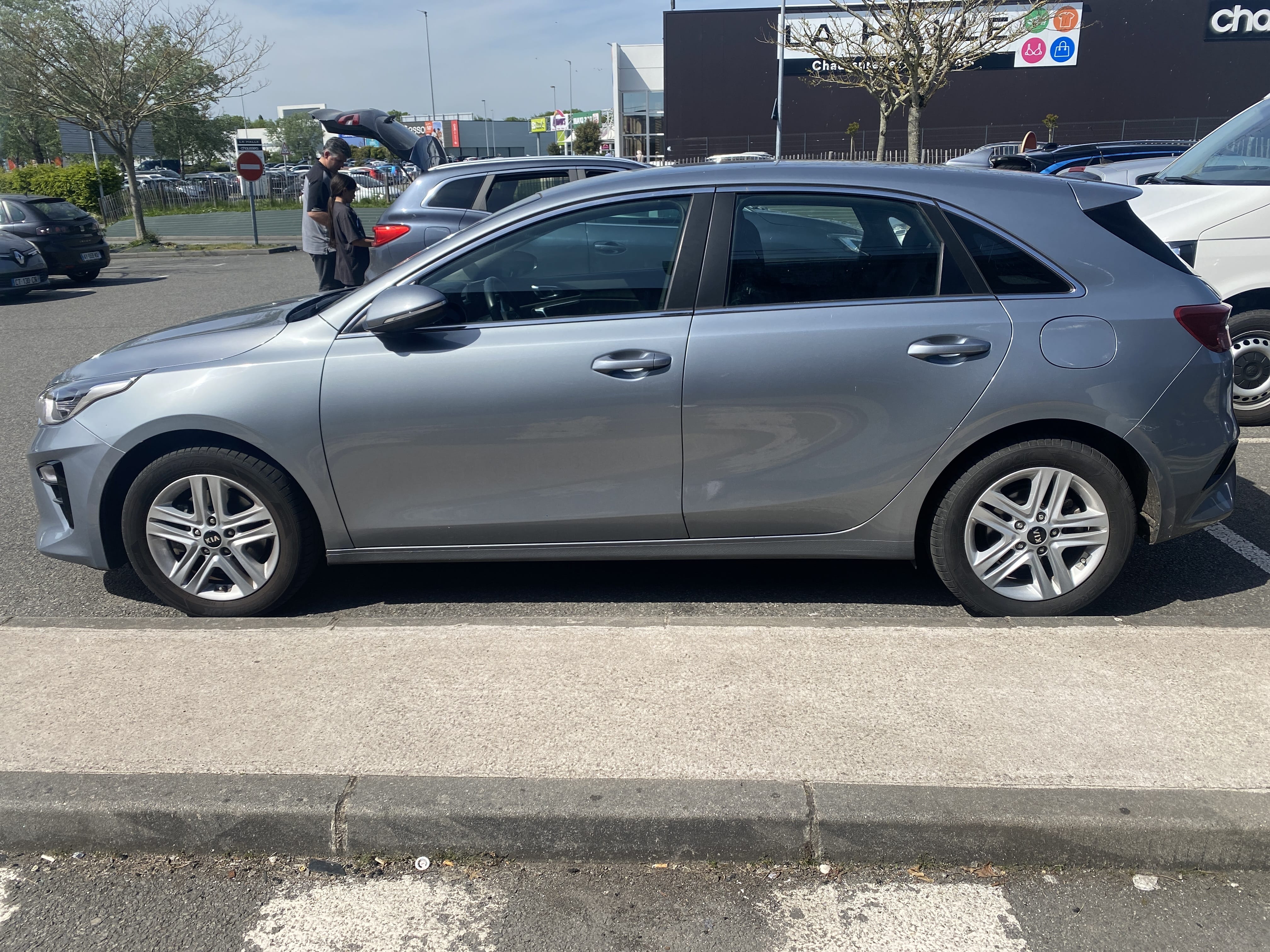 Kia Cee'd avec Climatisation