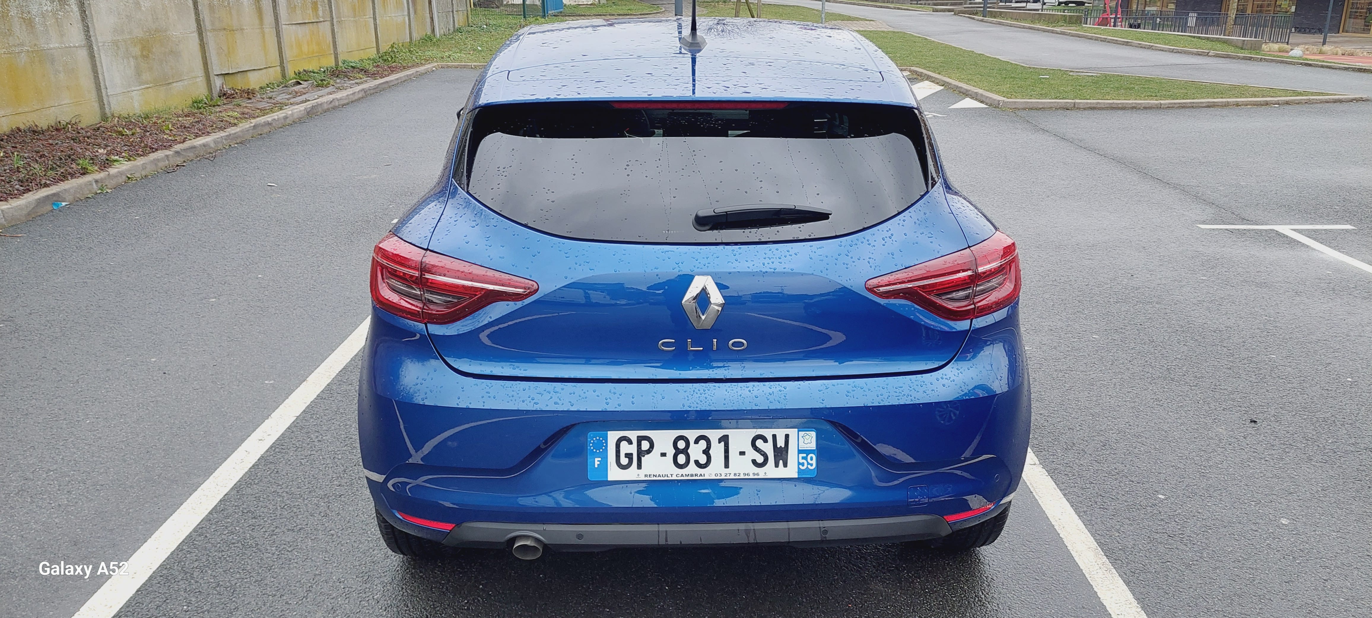 Renault Clio V TCE90 avec GPS