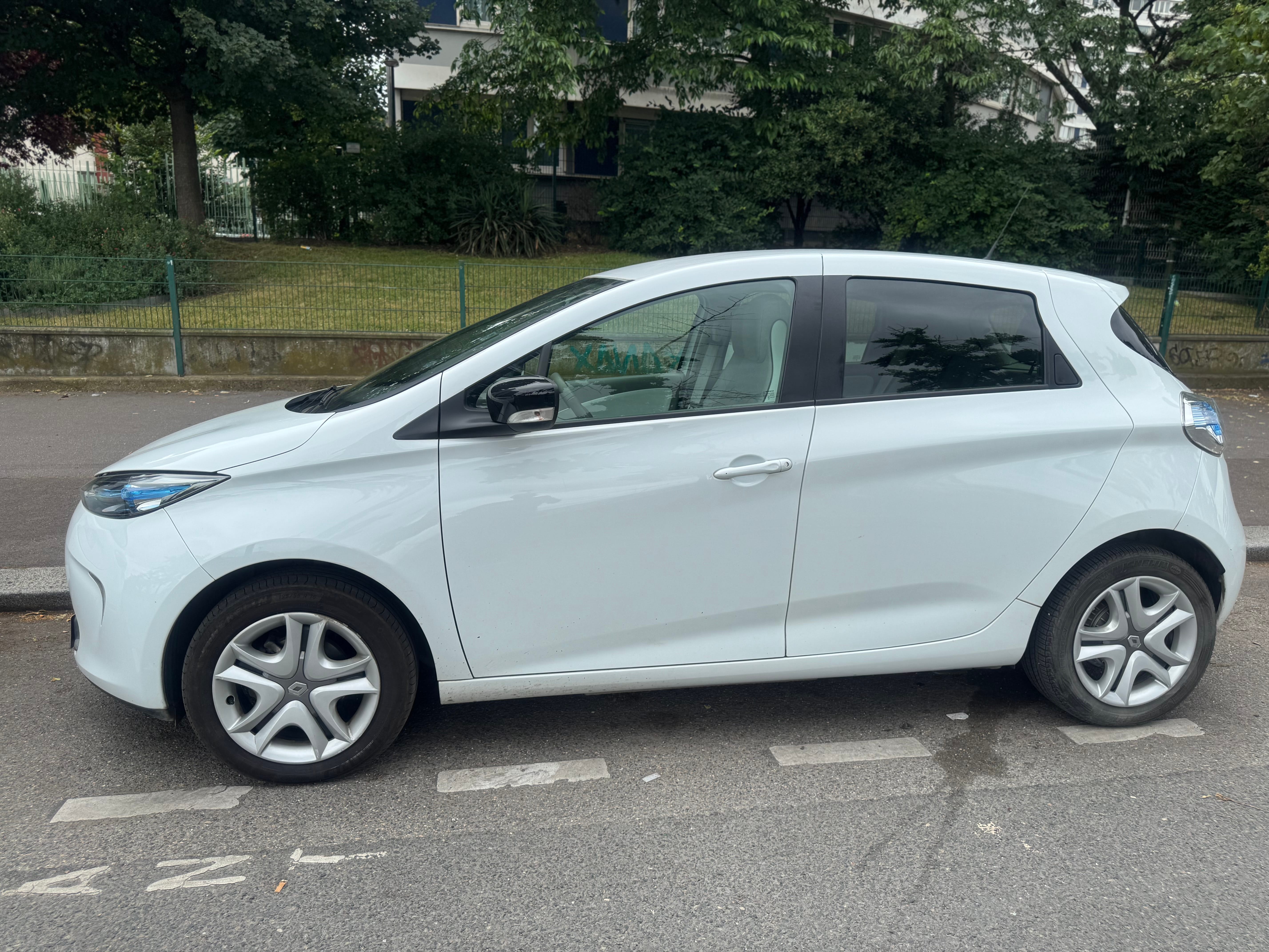 Renault ZOE ZE 40kw 260kms autonomie avec Climatisation