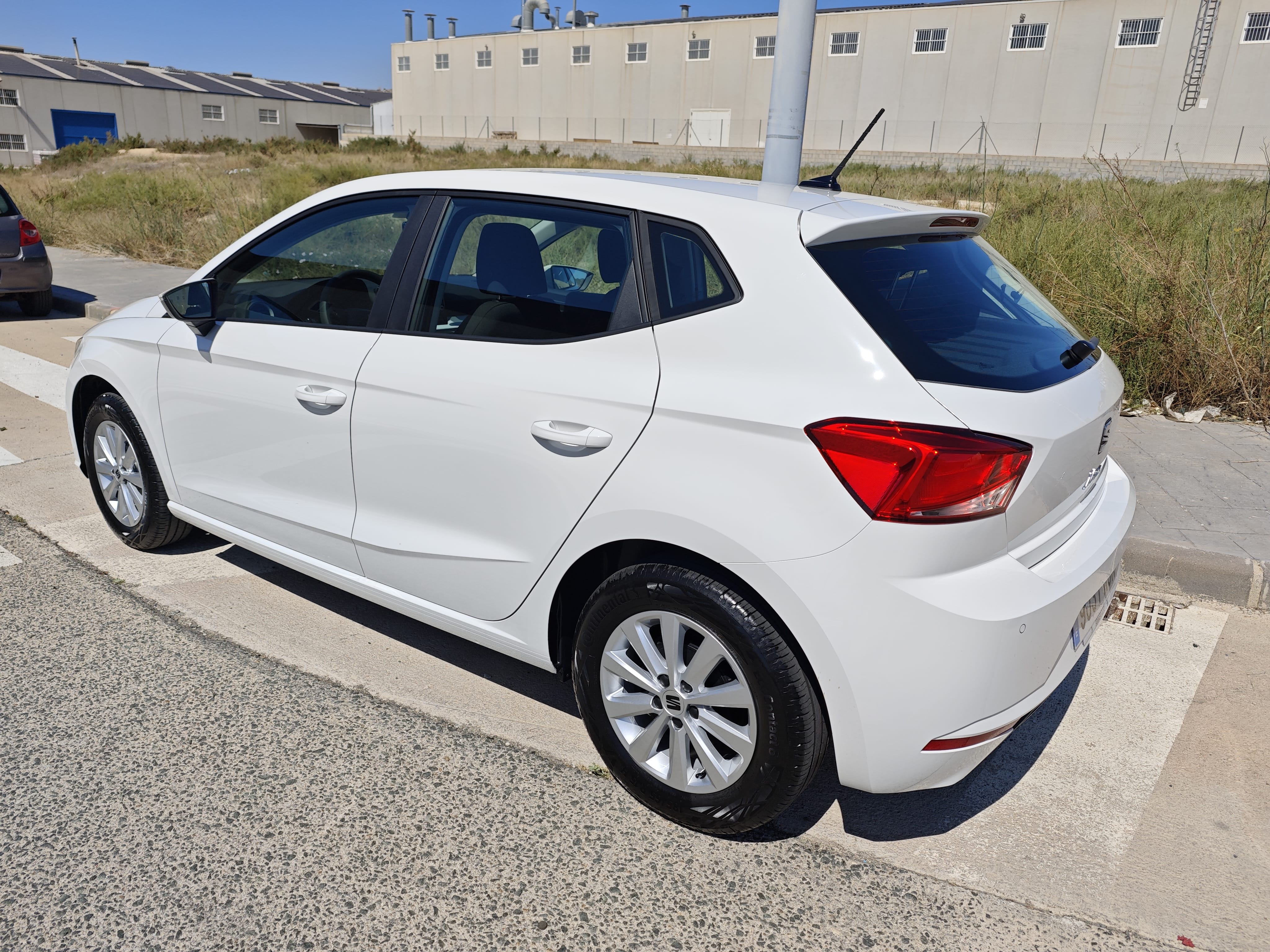 Seat Ibiza con Silla infantil