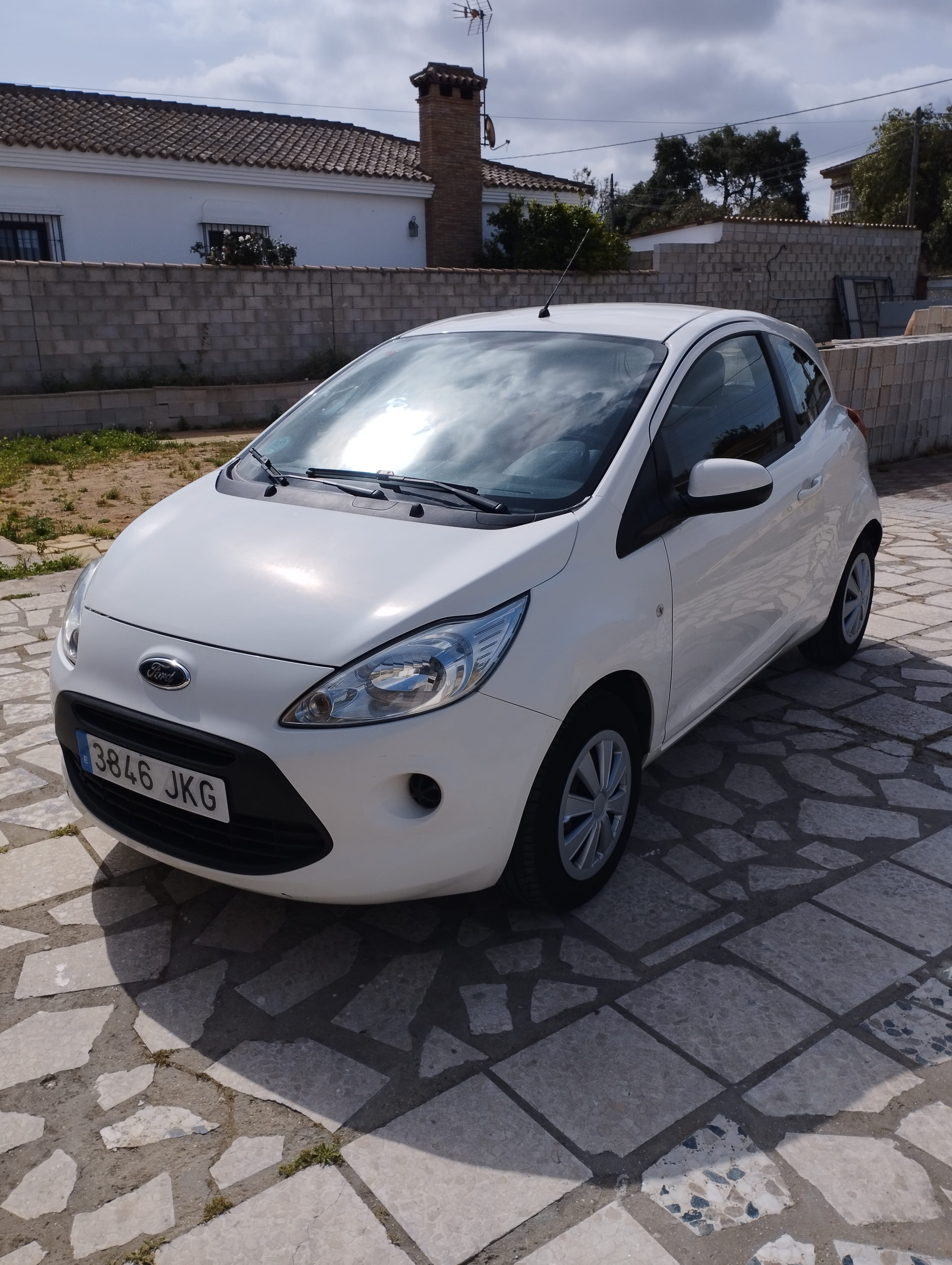 Ford Ka, 2015, Gasolina 95
