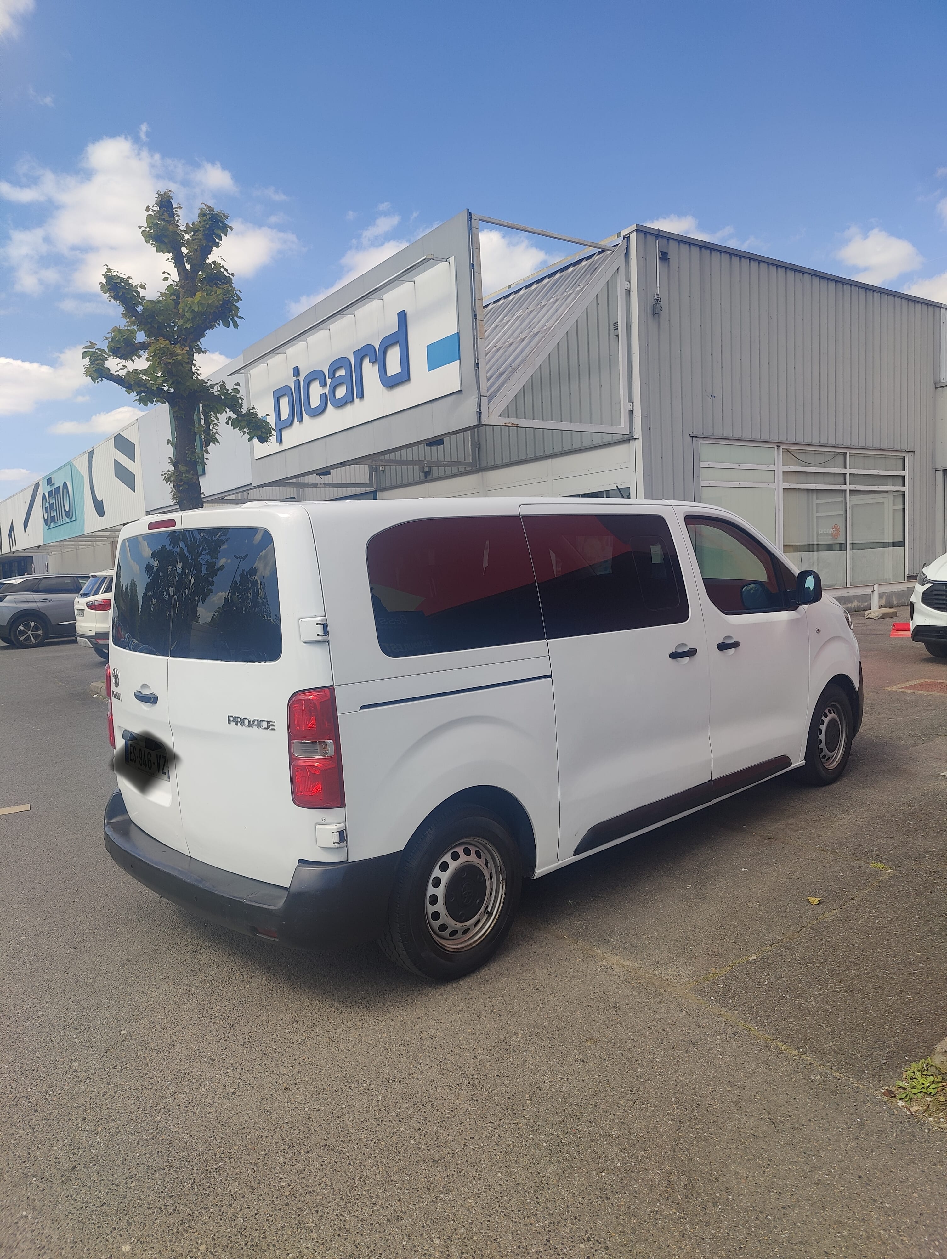 Toyota Proace Verso avec Climatisation