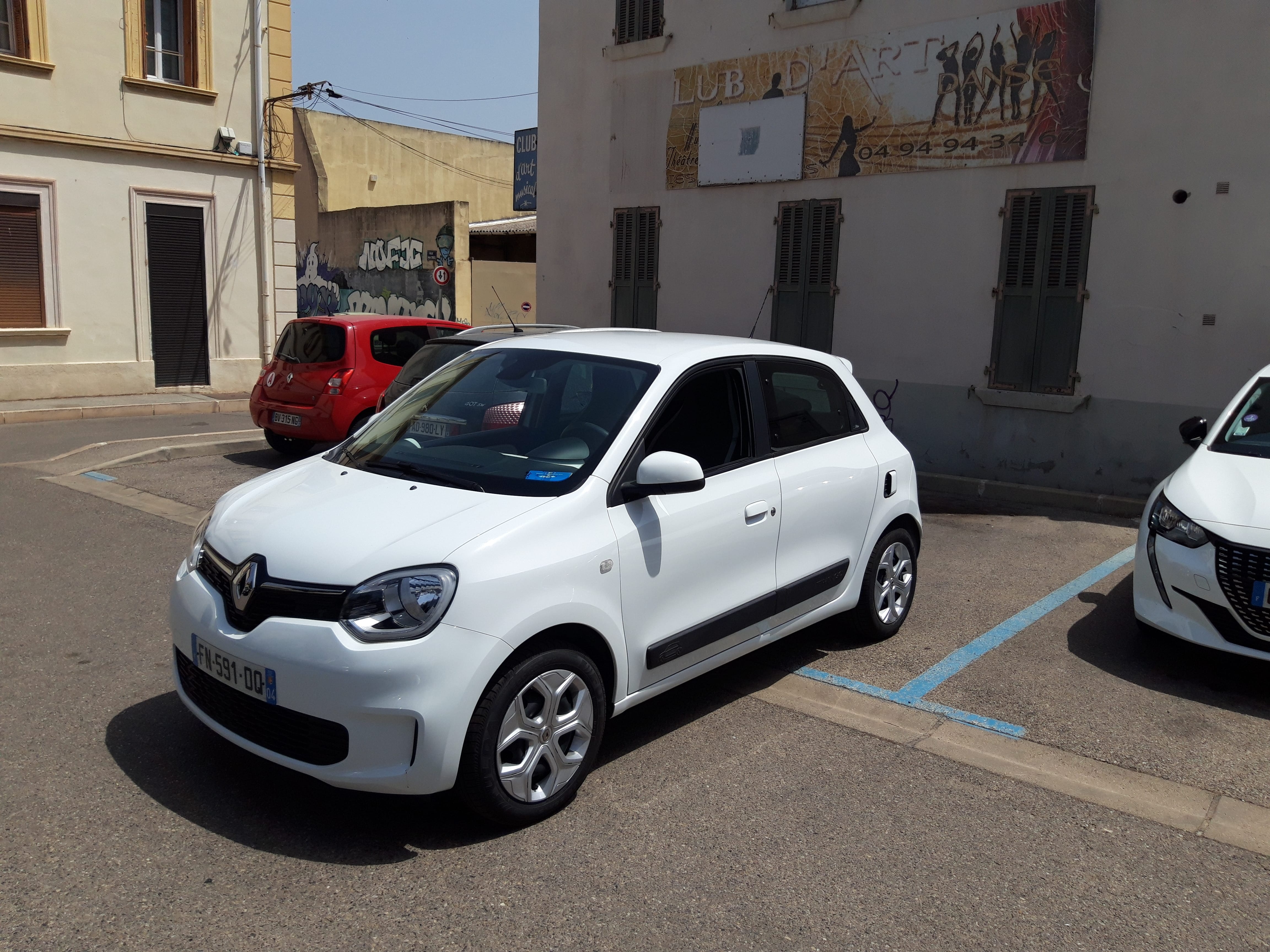 Renault Twingo III, 2020, Essence 95