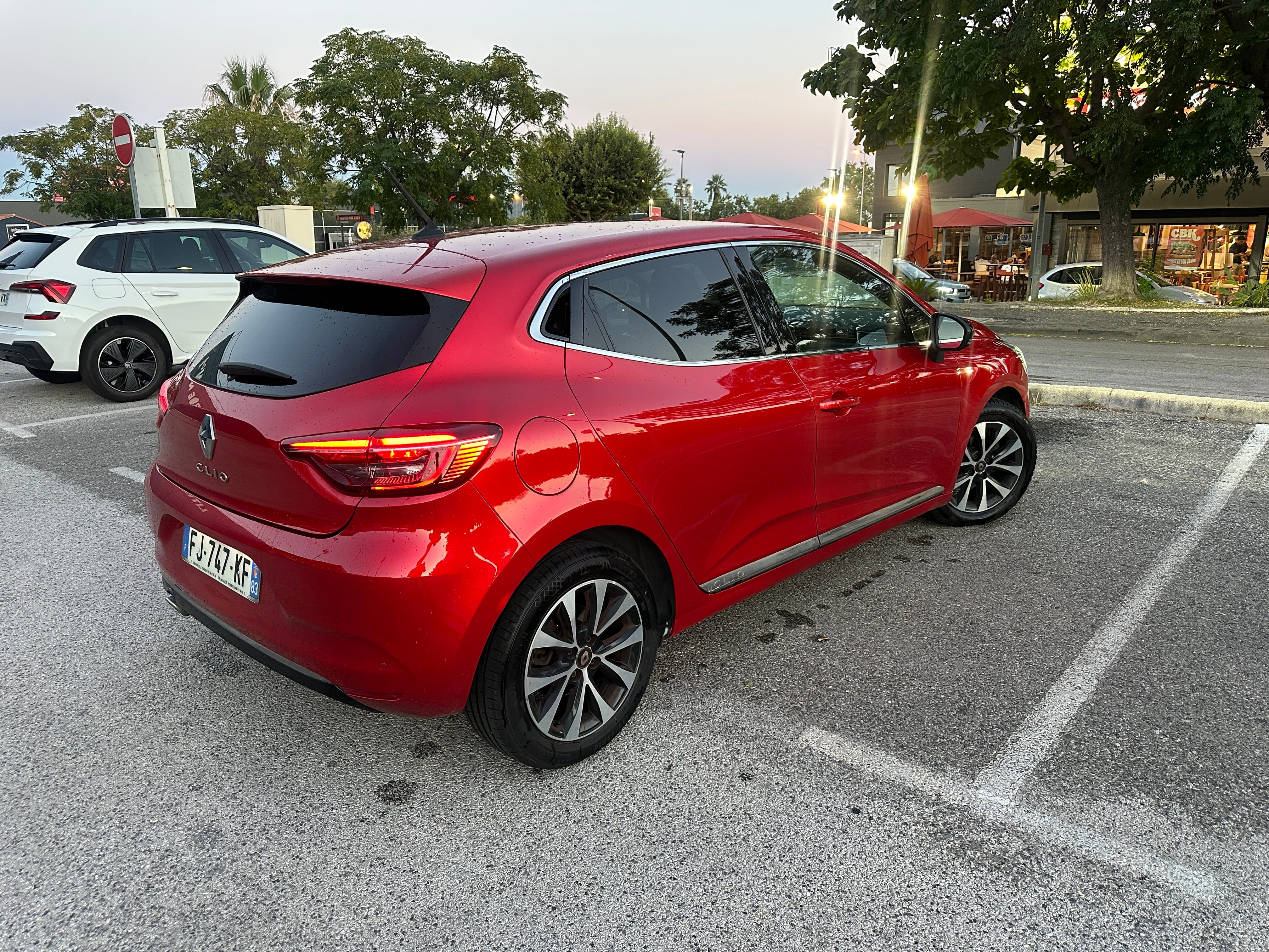 Renault Clio 1.0 TCE 100 cv INTENS avec Caméra de recul