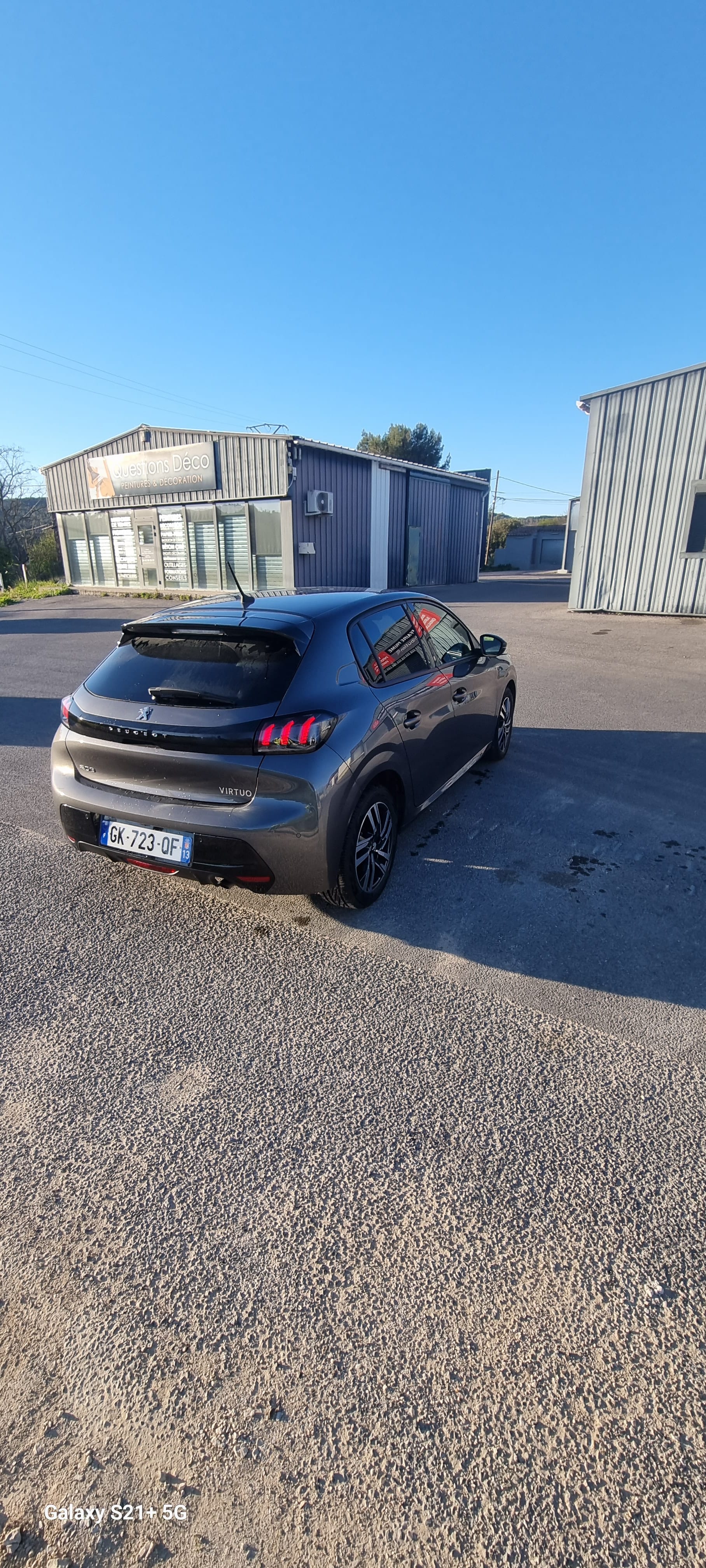 Peugeot 208 1.2 pertech avec Climatisation