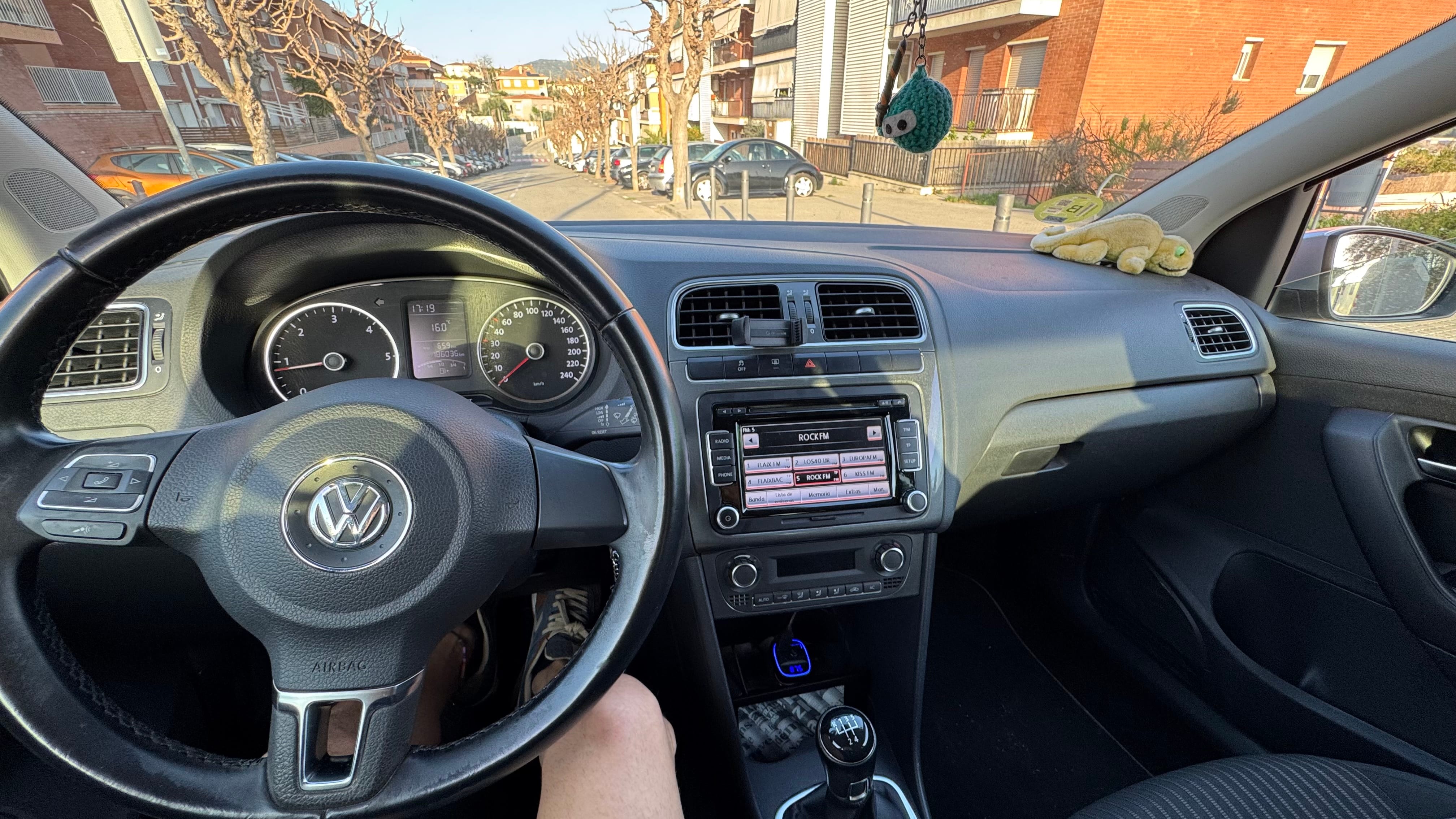 Volkswagen Polo 1.6 TDI 105cv con Audio Bluetooth