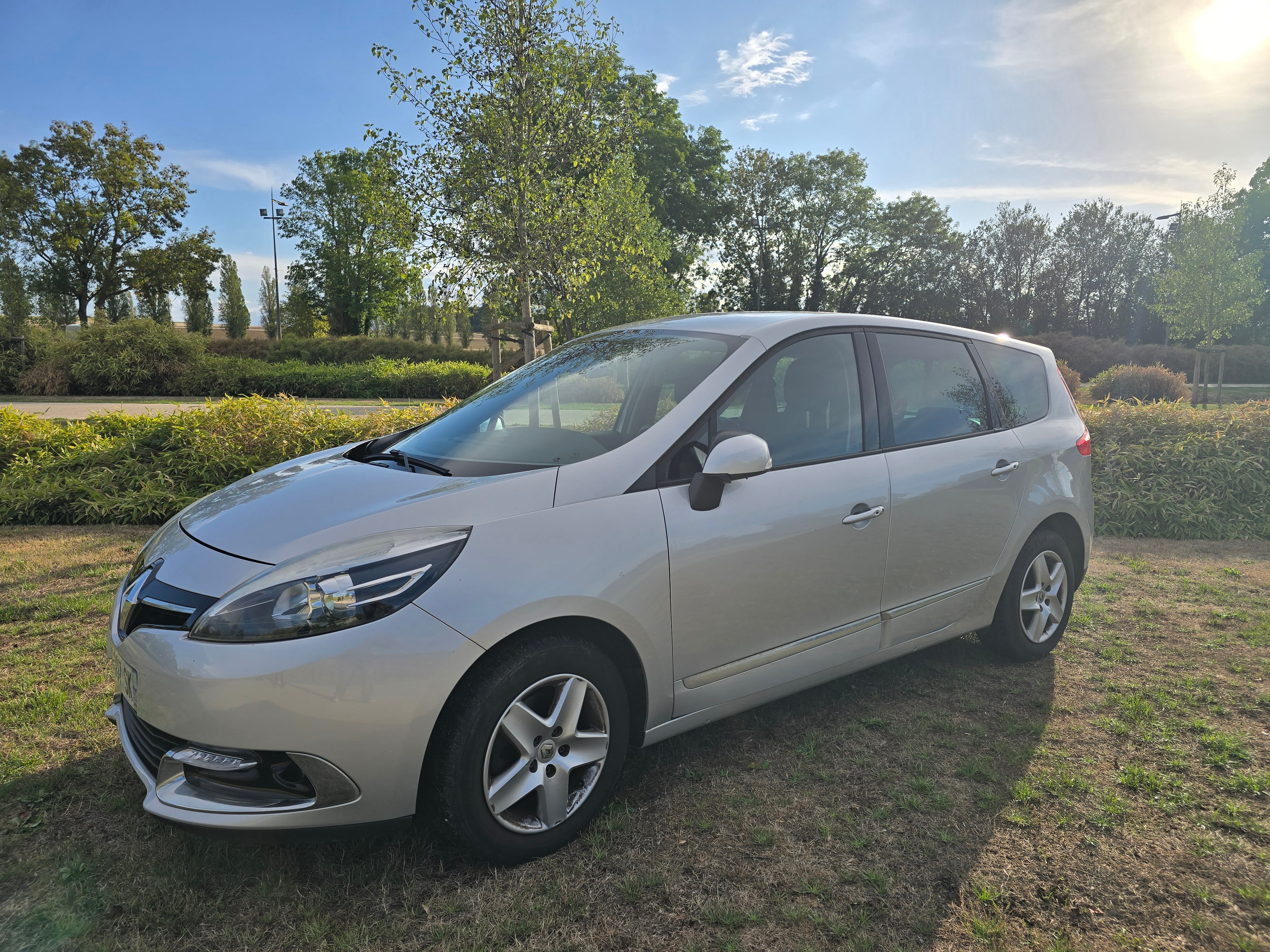 Renault Grand Scenic 1.5 dci 7 places, 2015, Diesel, 7 places