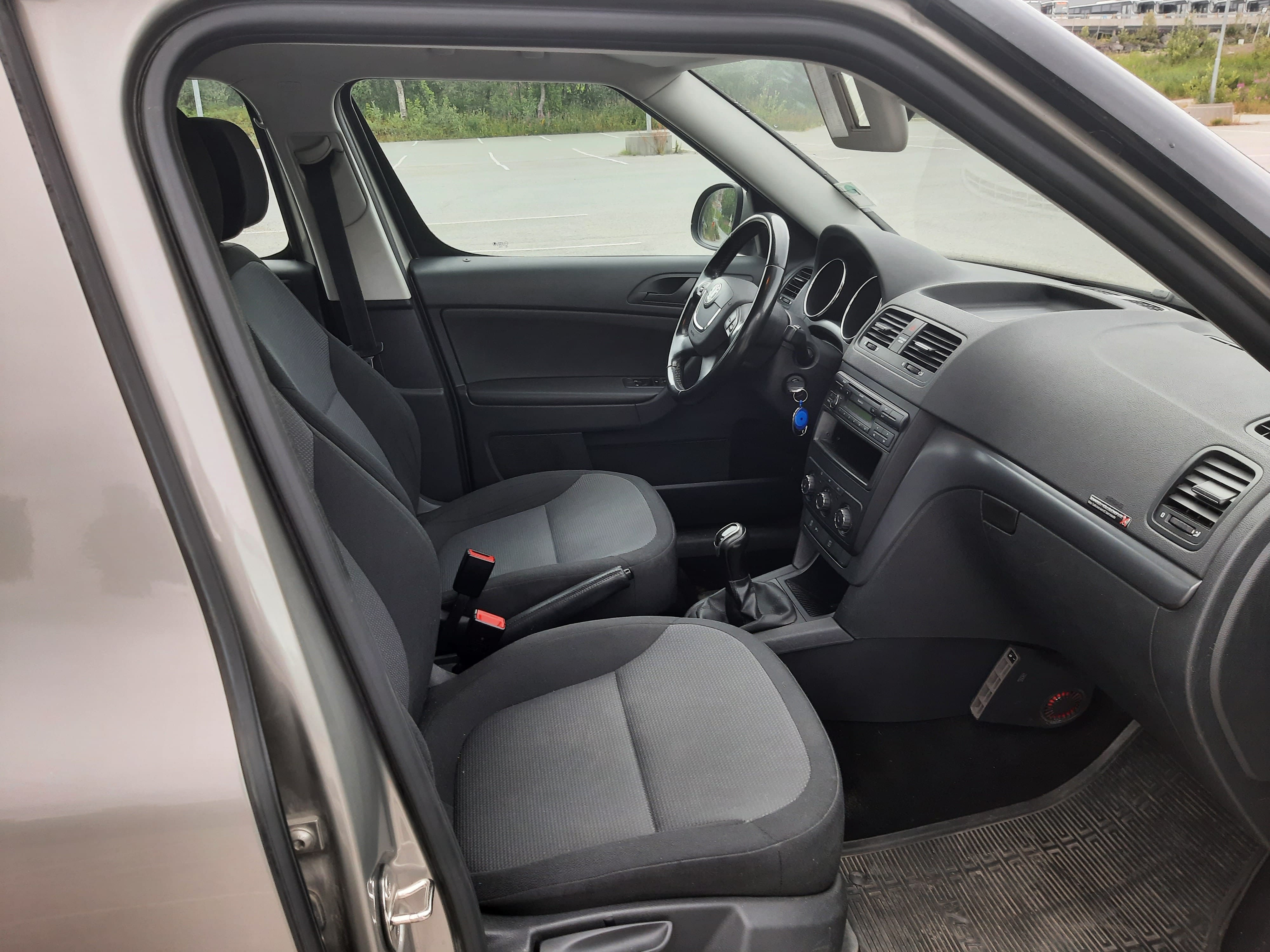 Skoda Yeti 2,0 TDI 110 HP 4X4 Active Sport Utility Vehicle Diesel