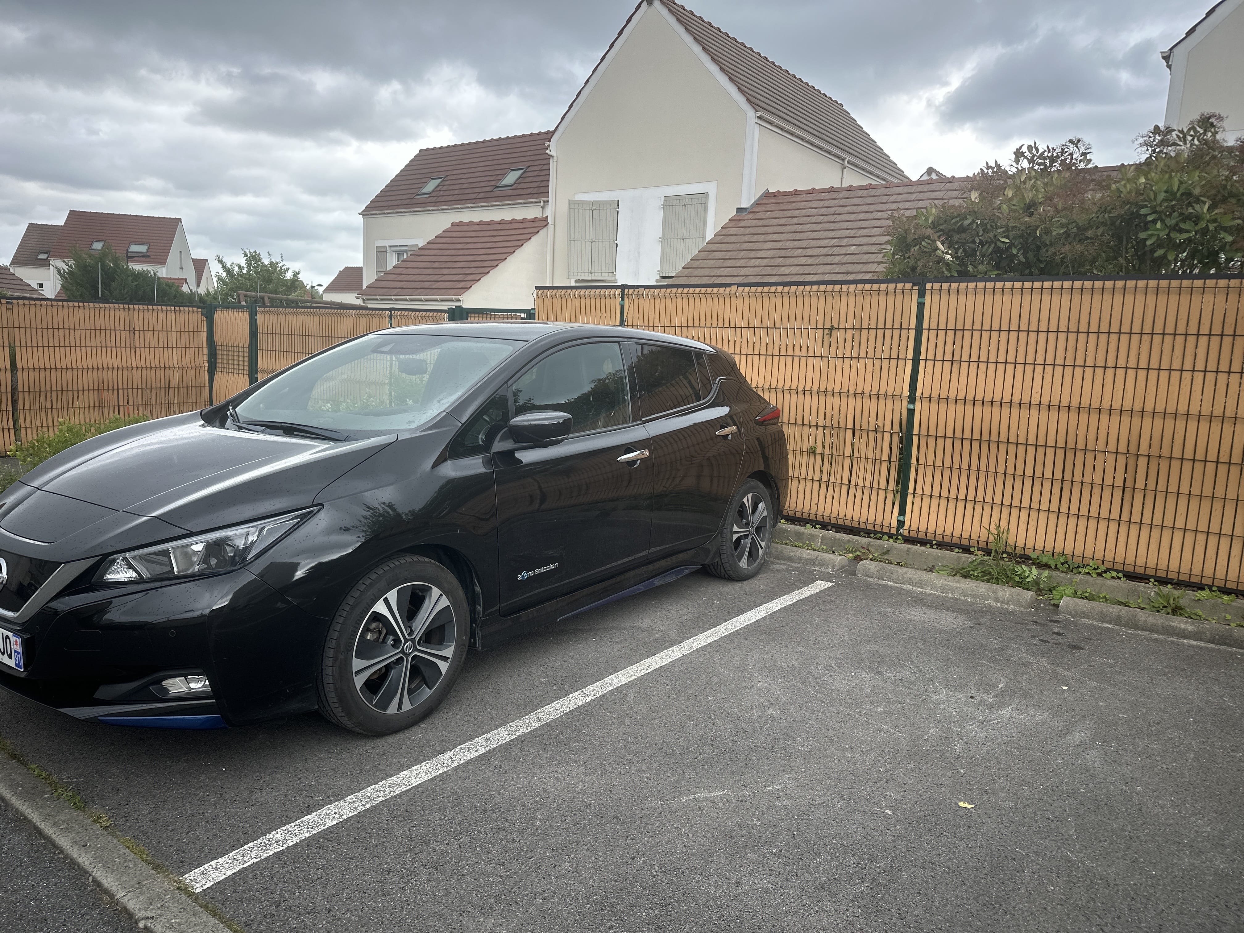 Nissan Leaf, 2018, Électrique, automatique