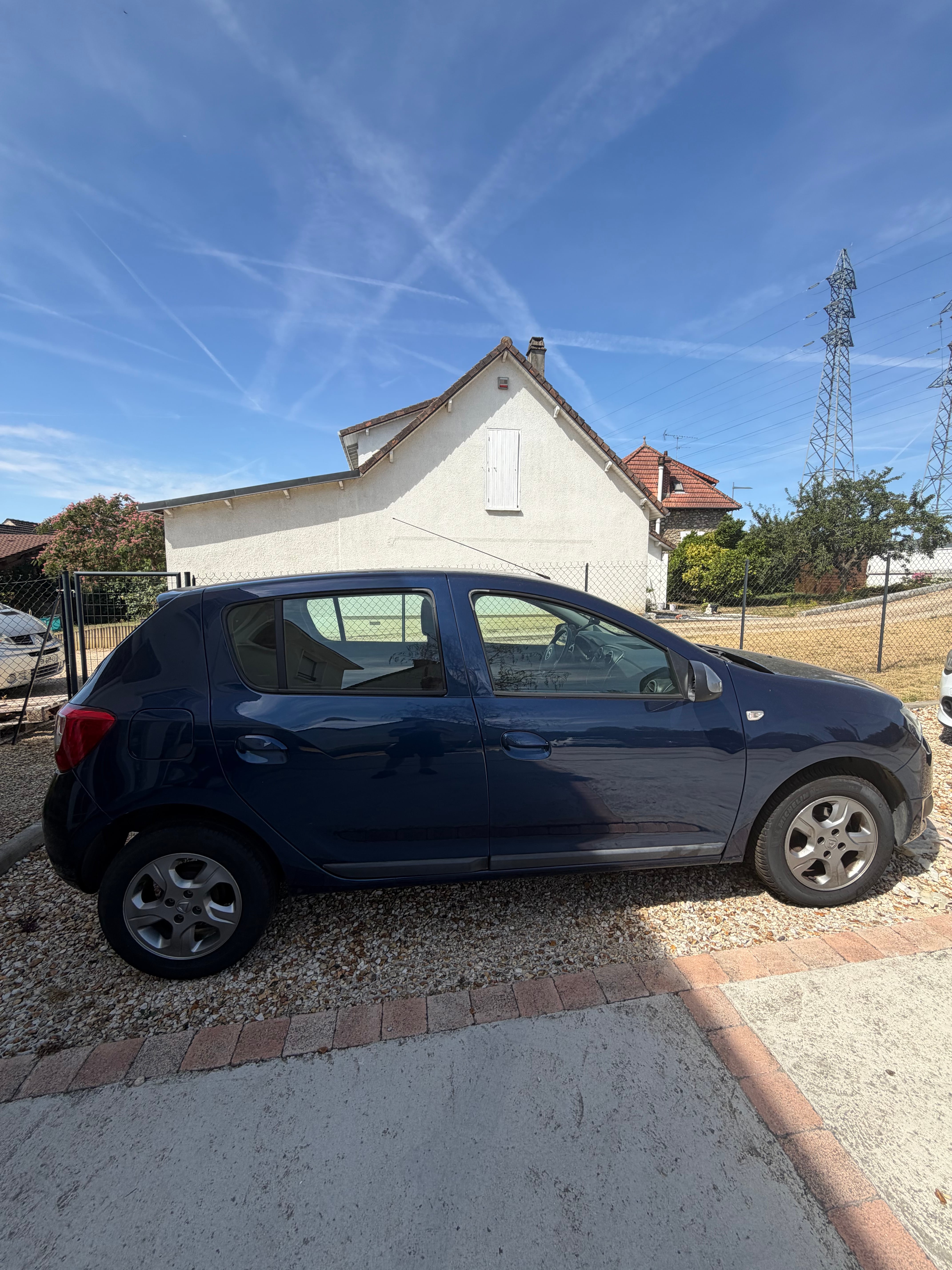 Dacia Sandero avec Climatisation