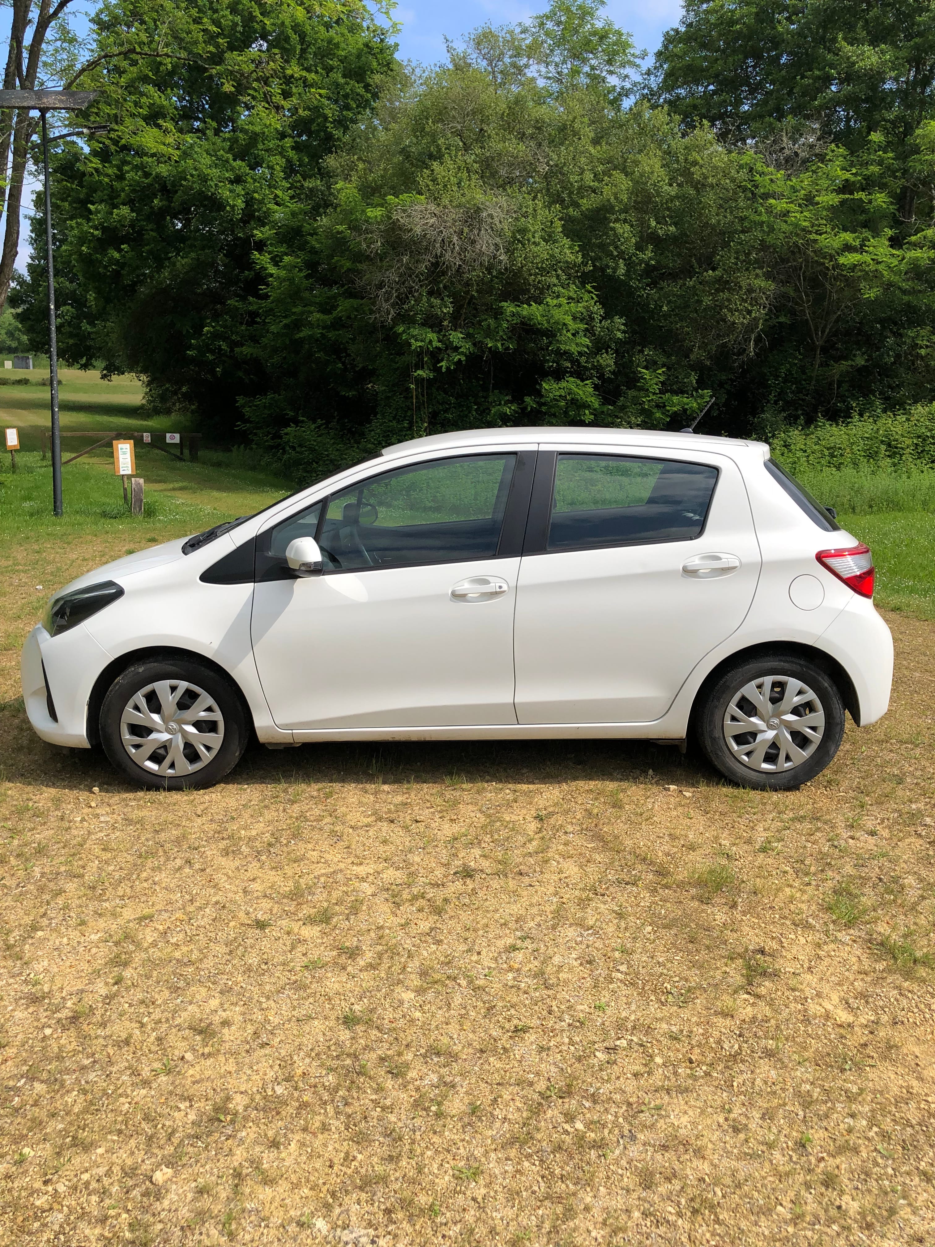 Toyota Yaris avec Climatisation
