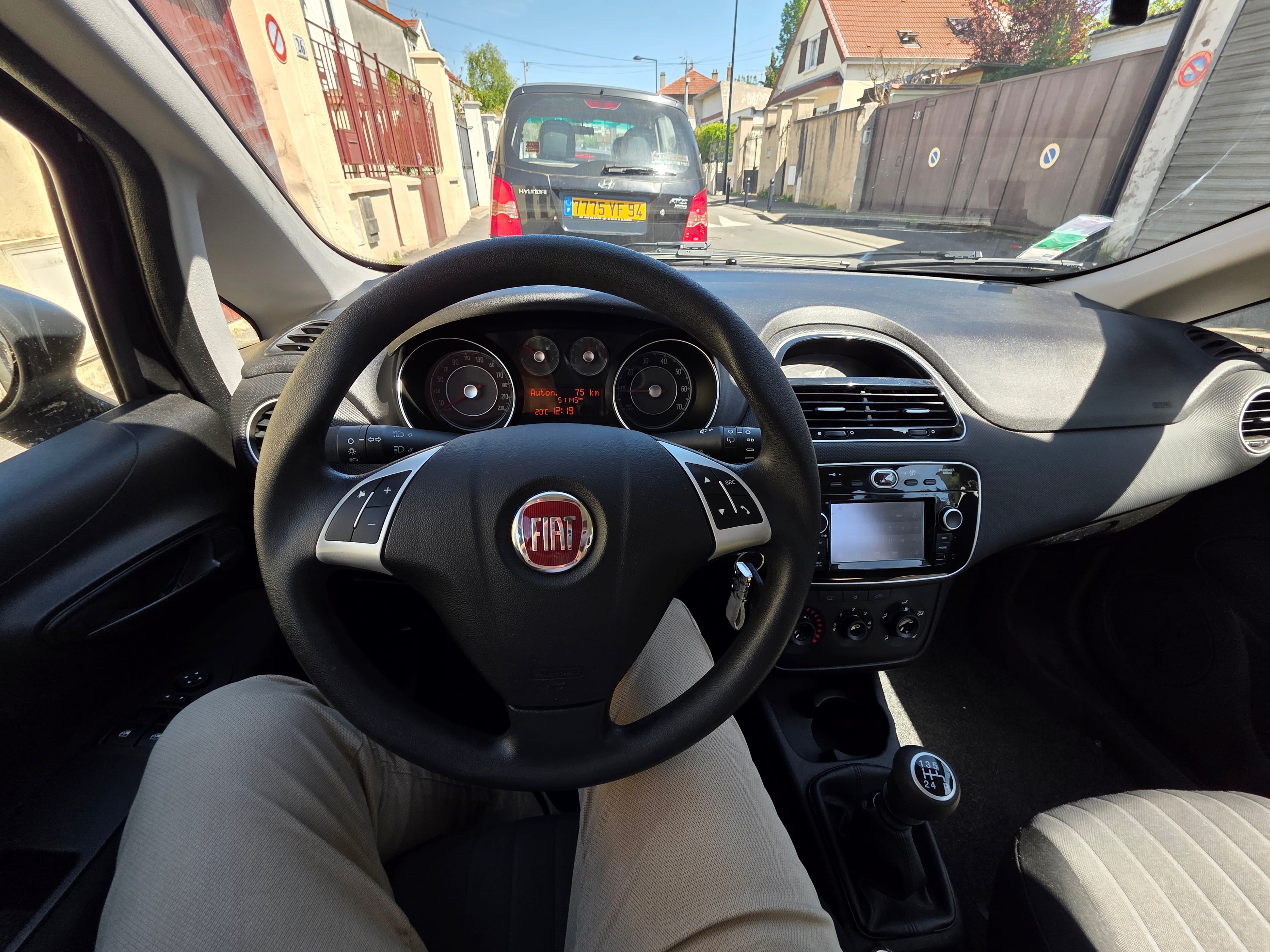 Fiat Punto avec Audio Bluetooth