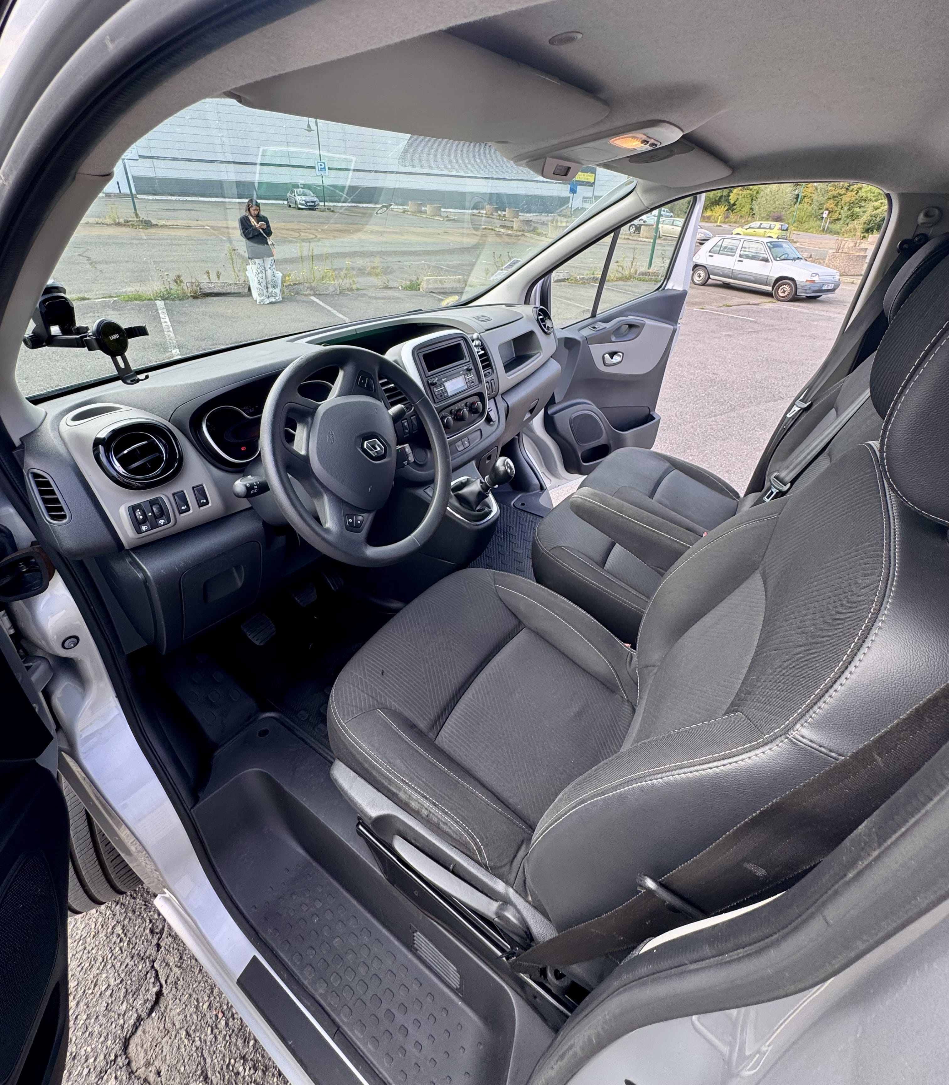 Renault Trafic avec Entrée audio / iPod