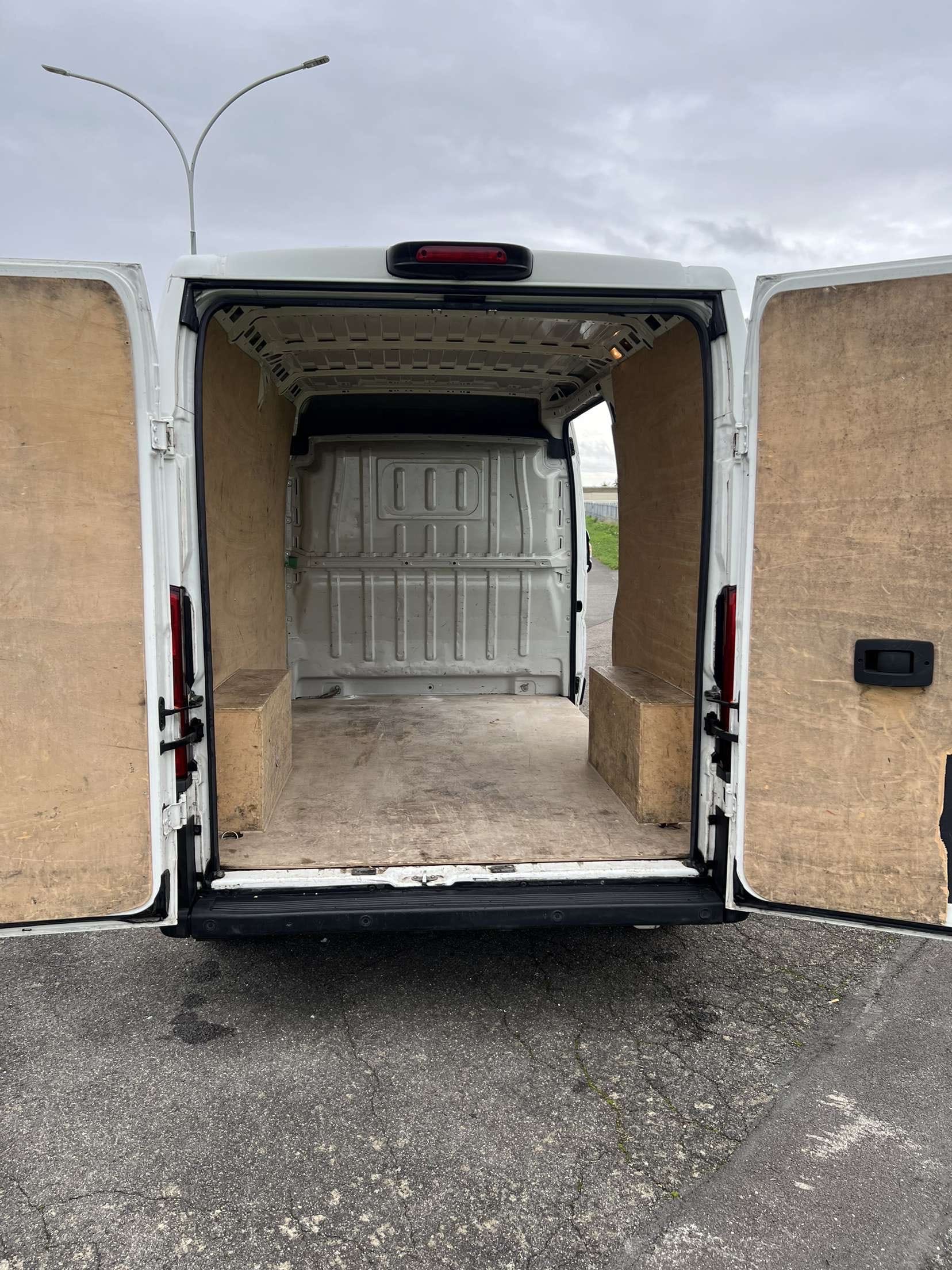 Peugeot Boxer avec Audio Bluetooth