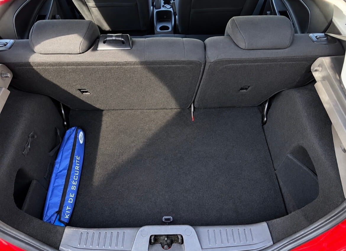 Ford Fiesta avec Entrée audio / iPod