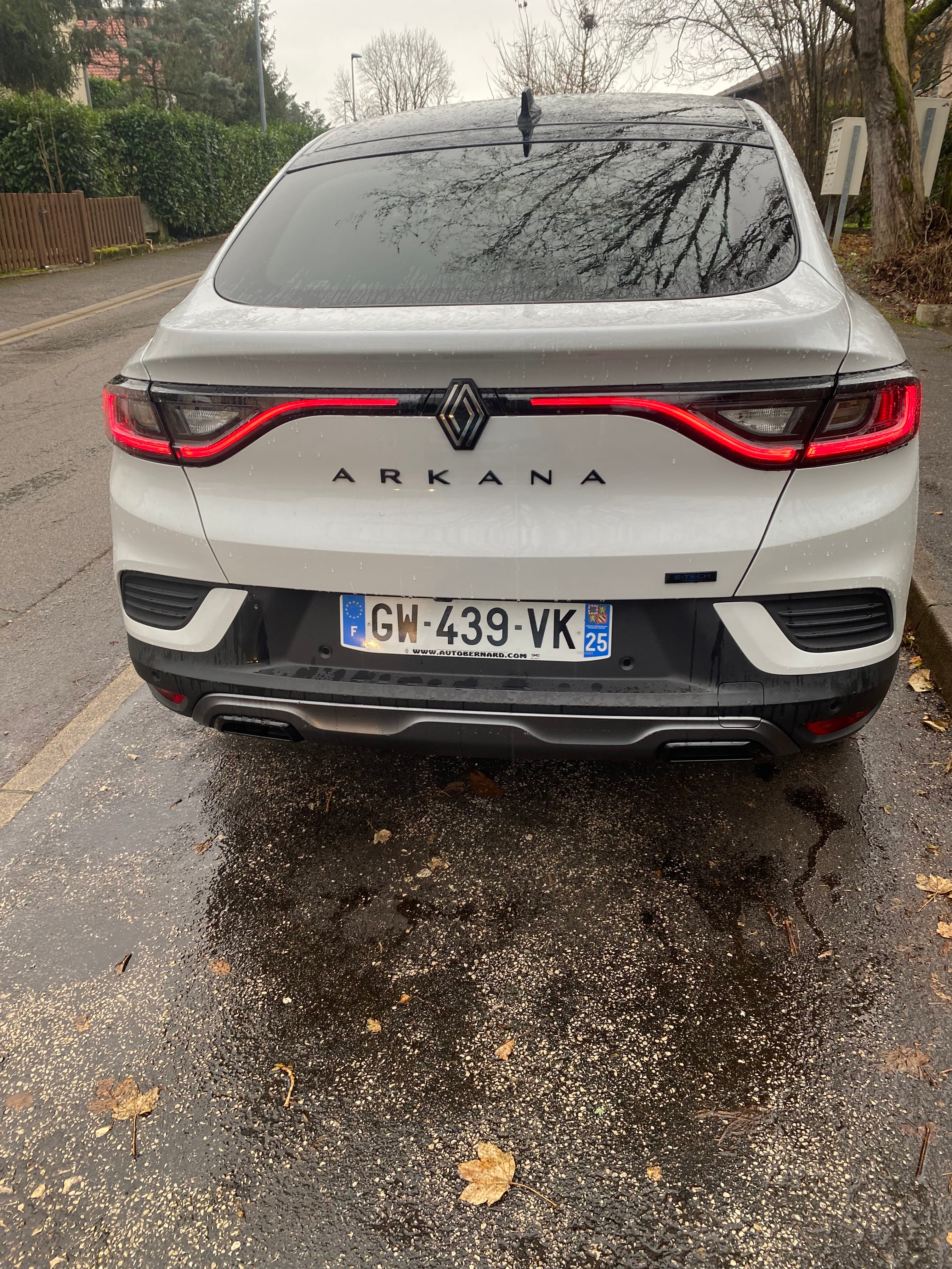 Renault Arkana E-Tech avec GPS