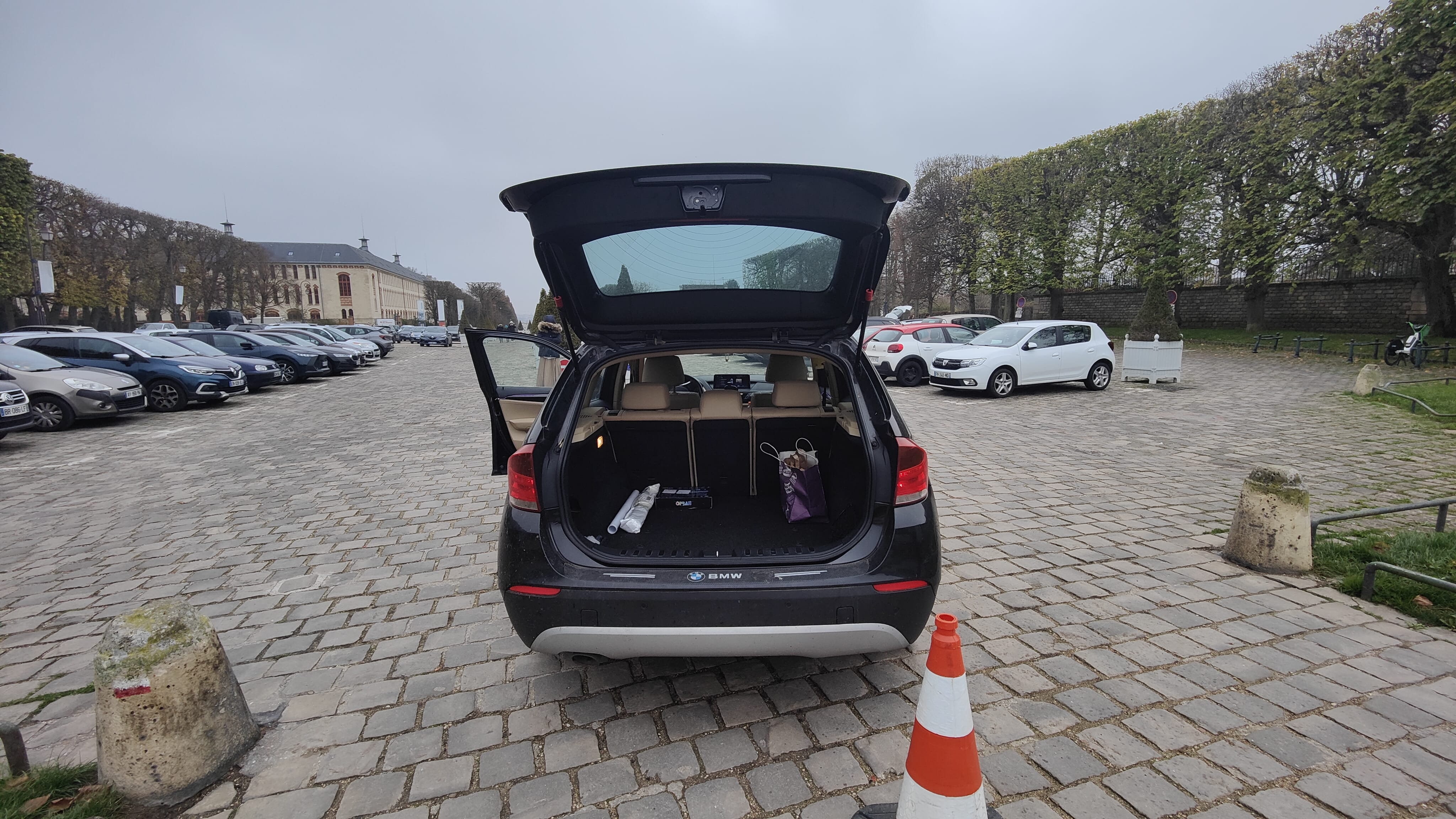 BMW X1 xDrive18d avec Quatre roues motrices