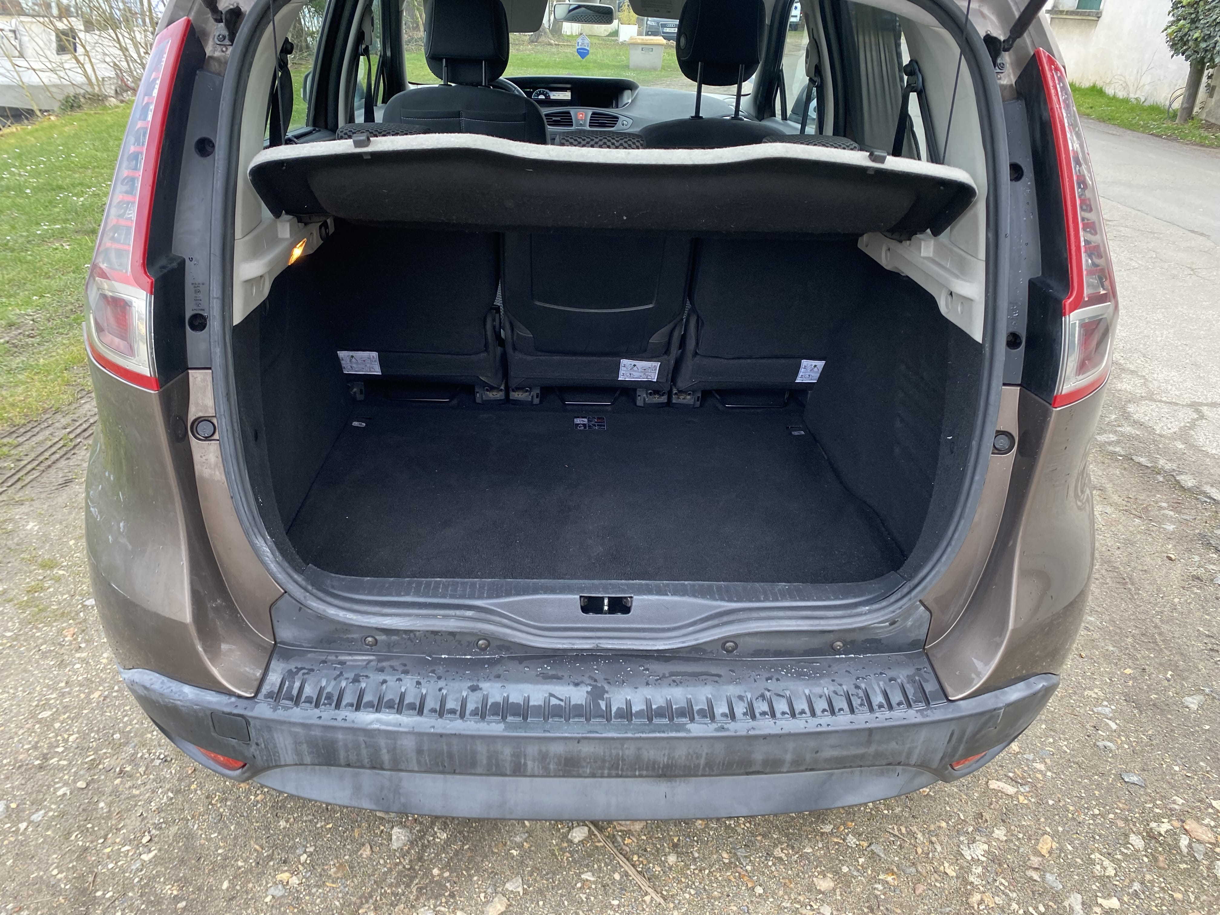 Renault Scenic avec Entrée audio / iPod