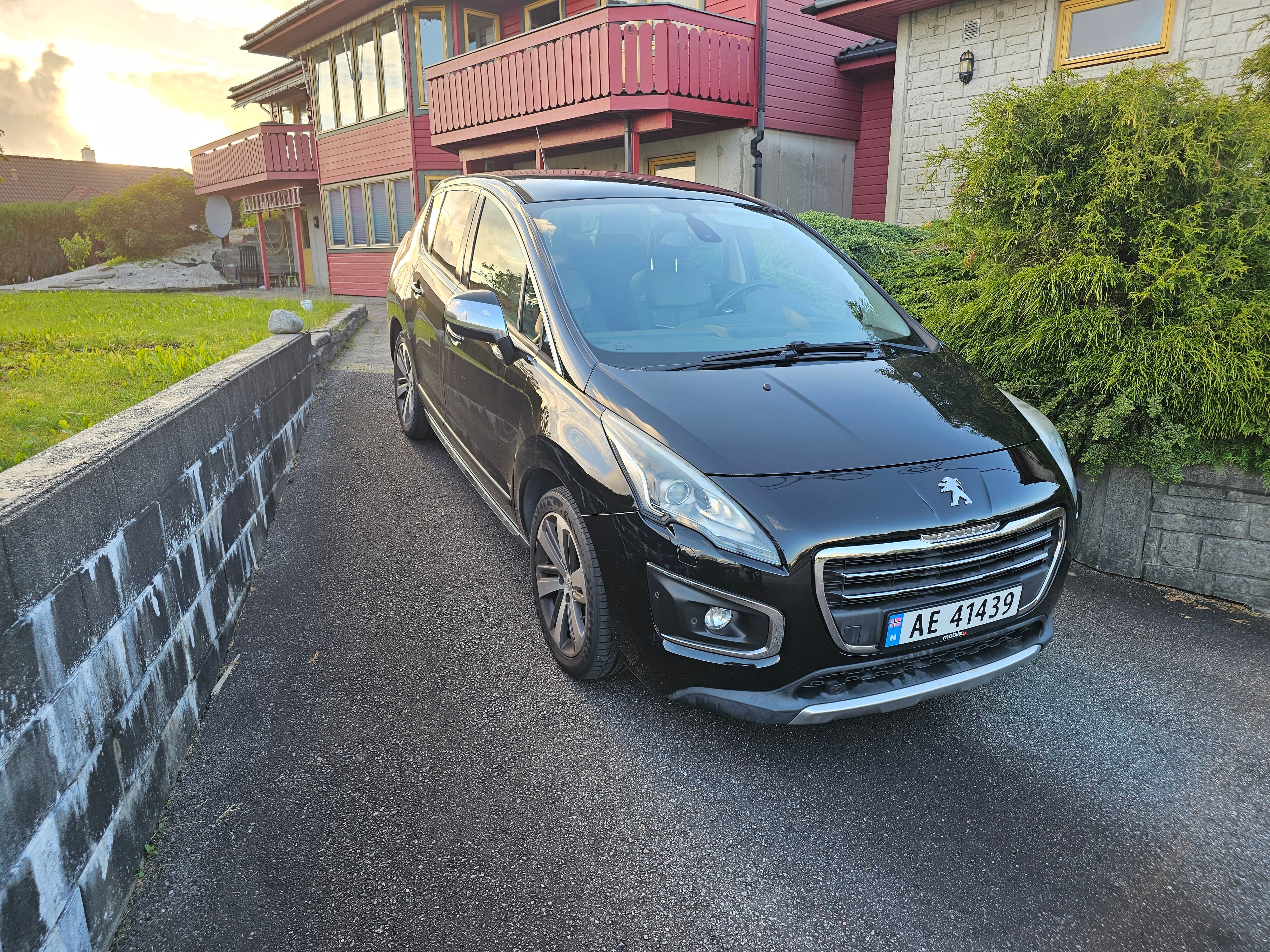 Peugeot 3008 Allure 1.6 THP, 2014, Blyfri 95