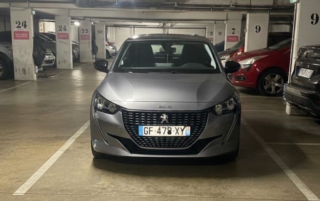 Peugeot 208, 2021, Essence 95