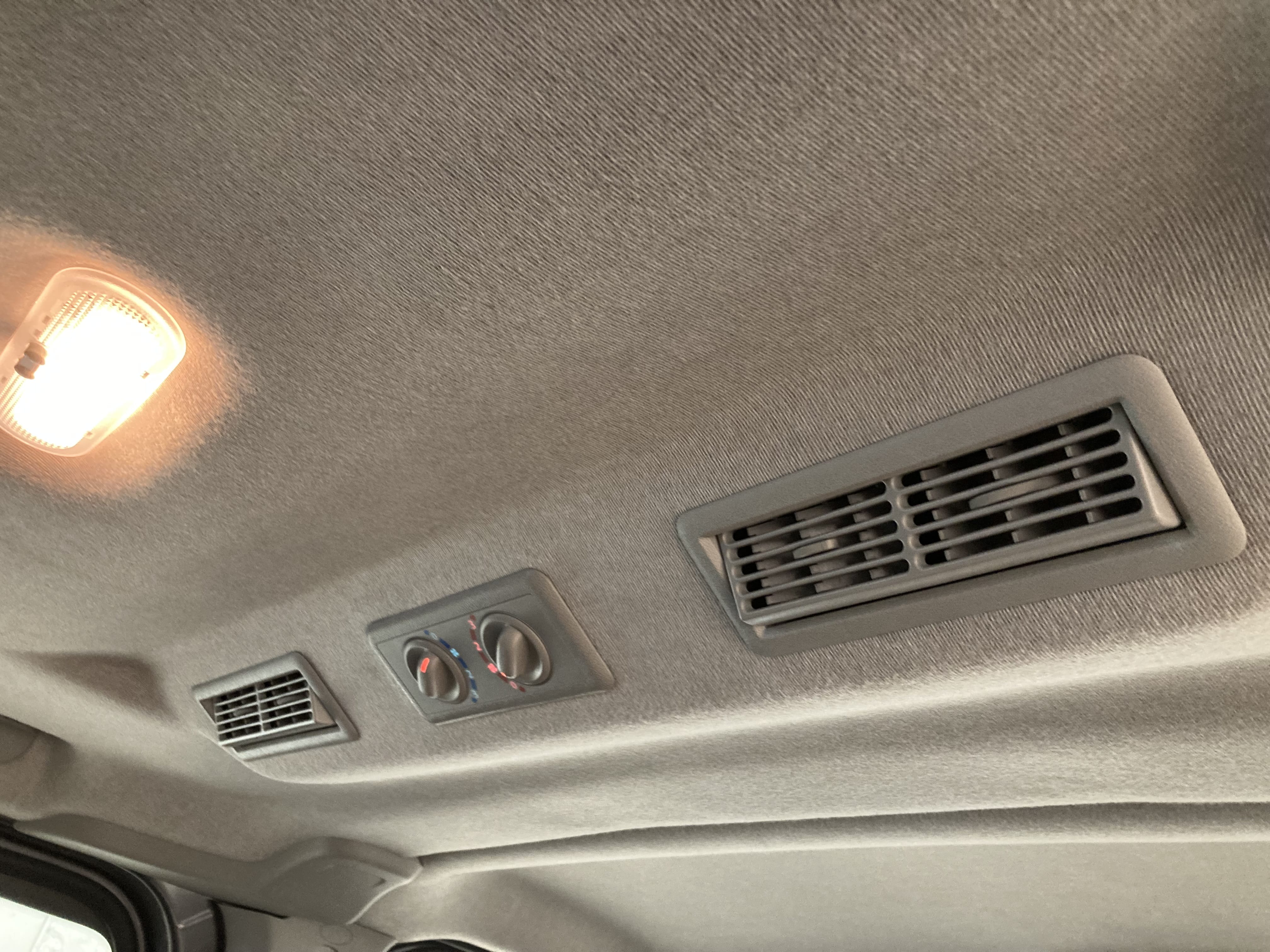 Renault Trafic Passenger  Pneus neiges 1.6 HDI 9 Places et Grand coffre avec Android Auto