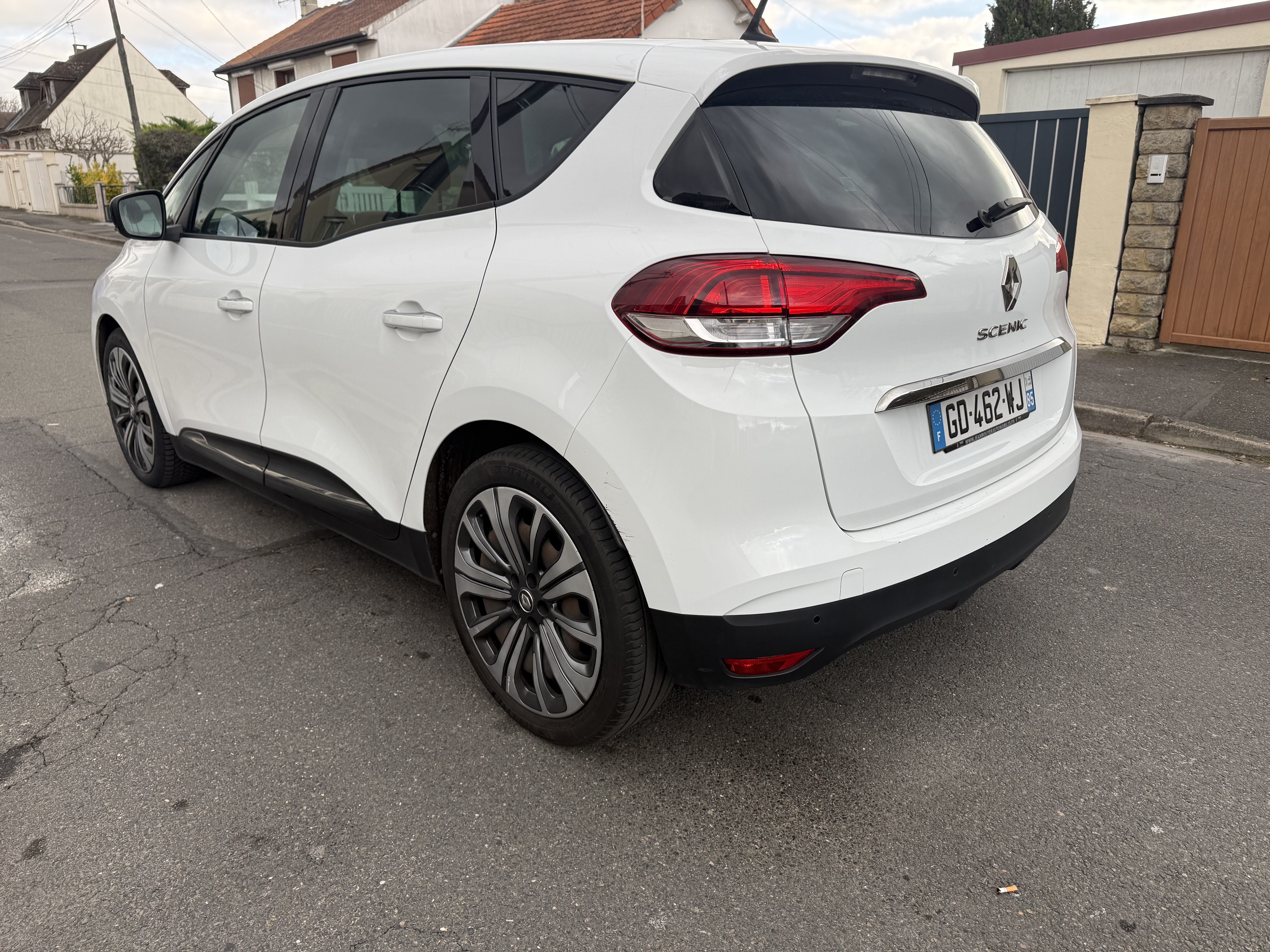 Renault Scenic avec Régulateur de vitesse