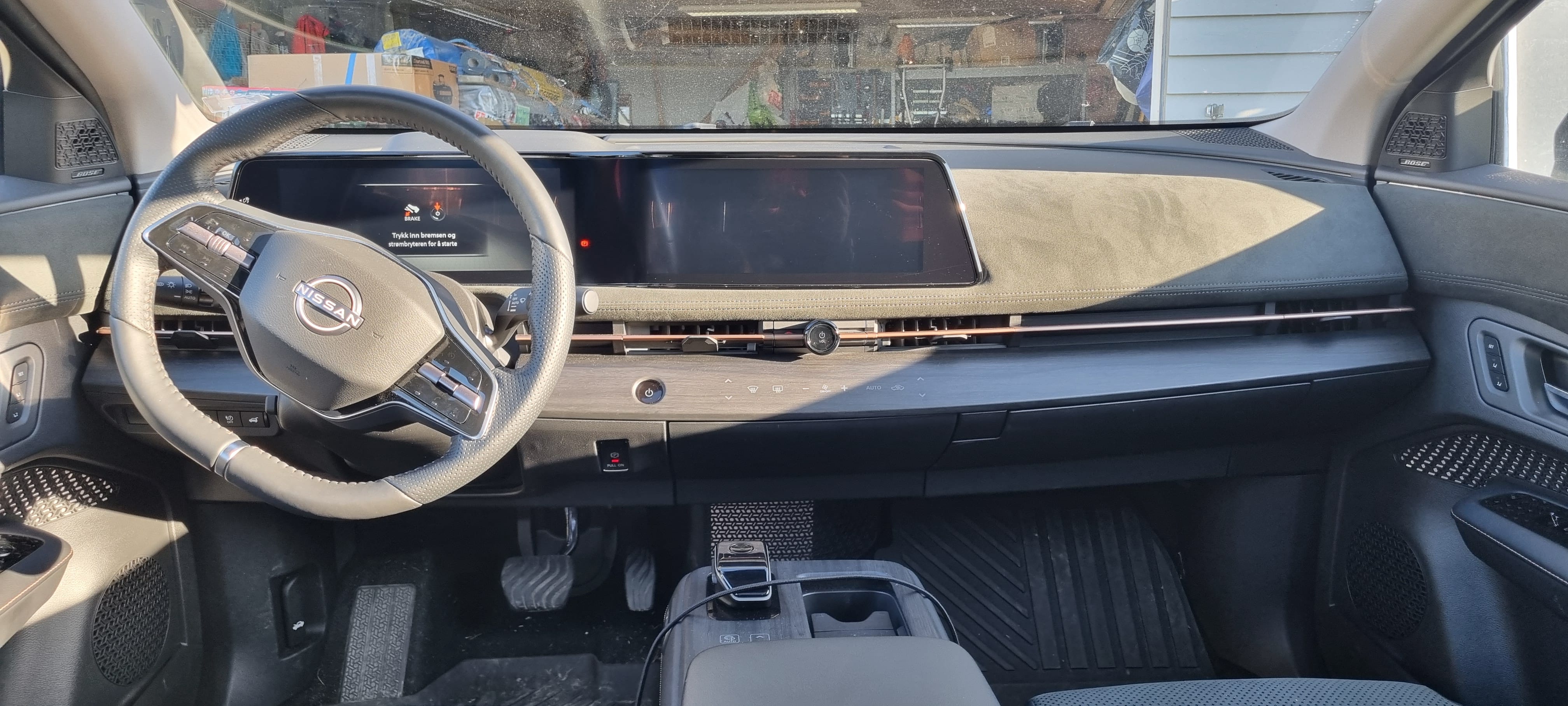 Nissan Ariya Evolve+ E-4orce 87 kWh mit Navigationsgerät