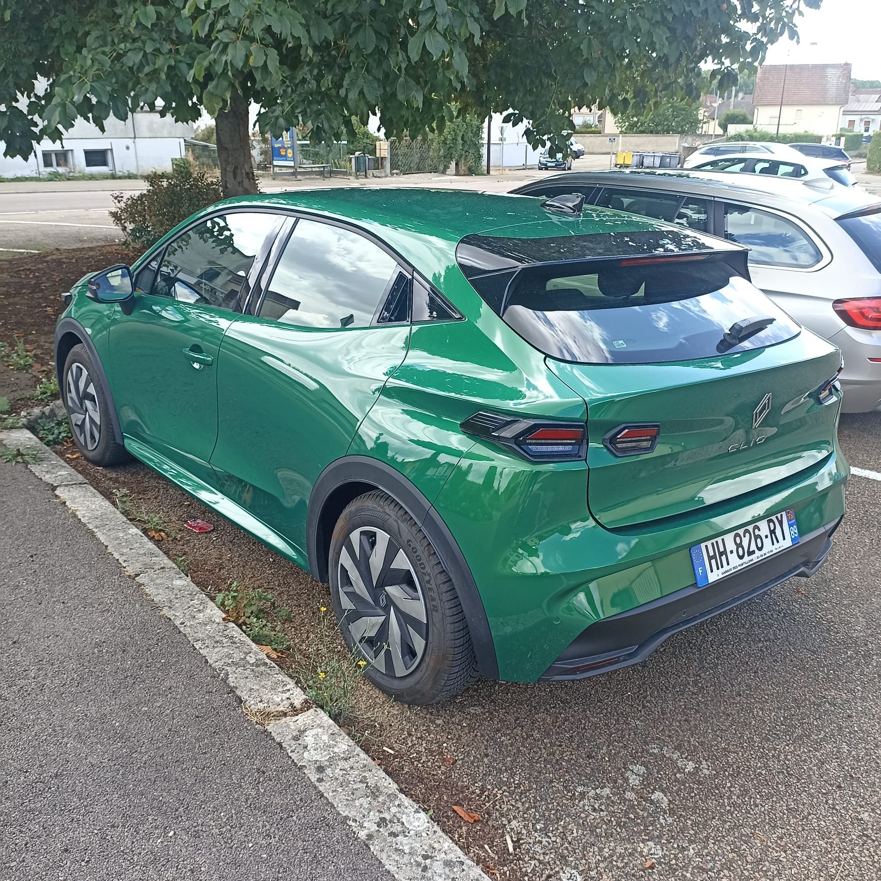Renault Clio avec GPS