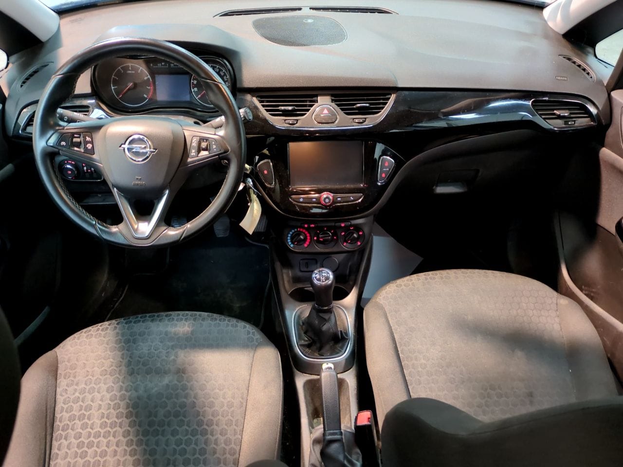 Opel Corsa 1.4 avec Régulateur de vitesse
