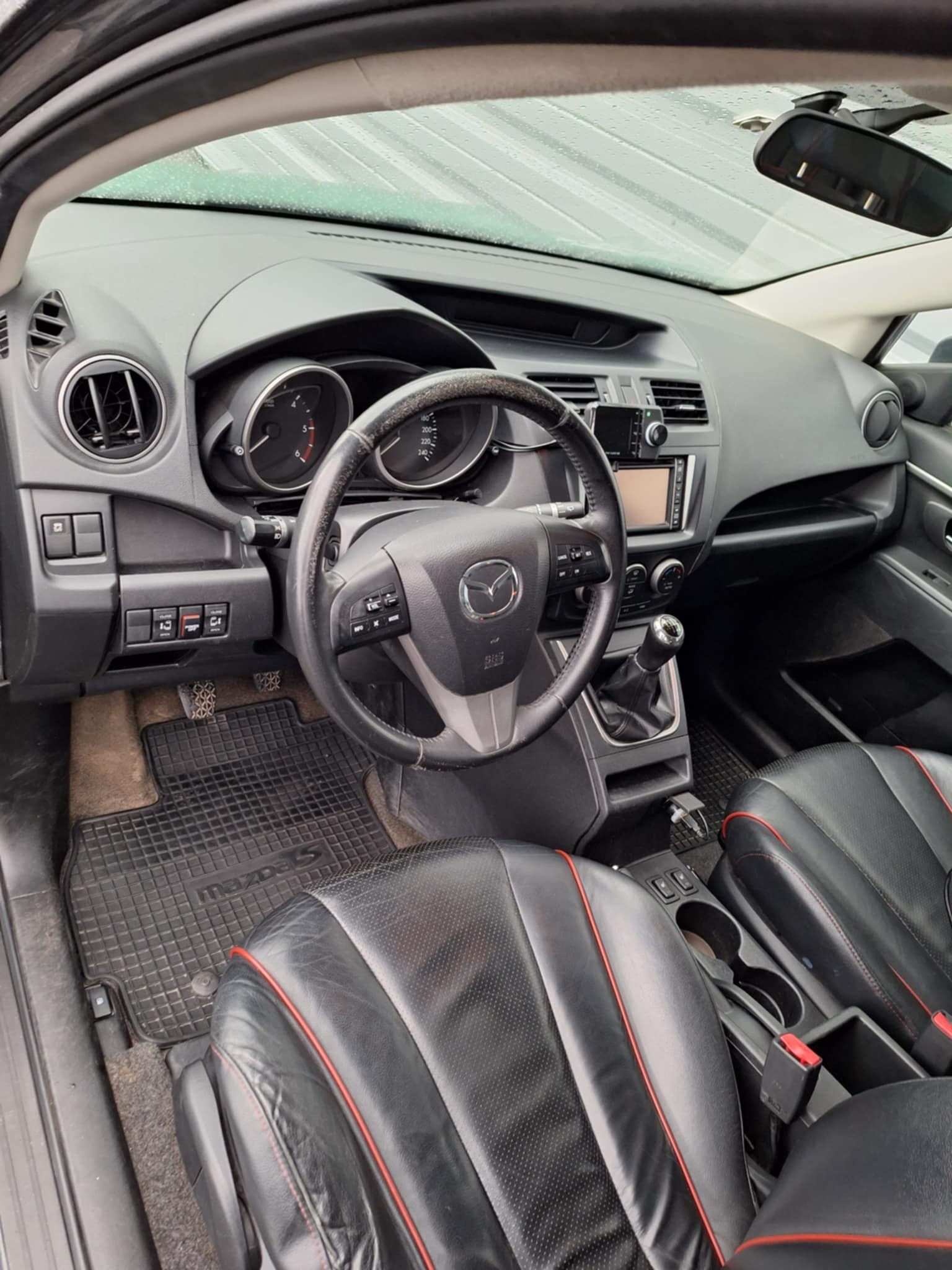 Mazda 5 med Vinterdekk