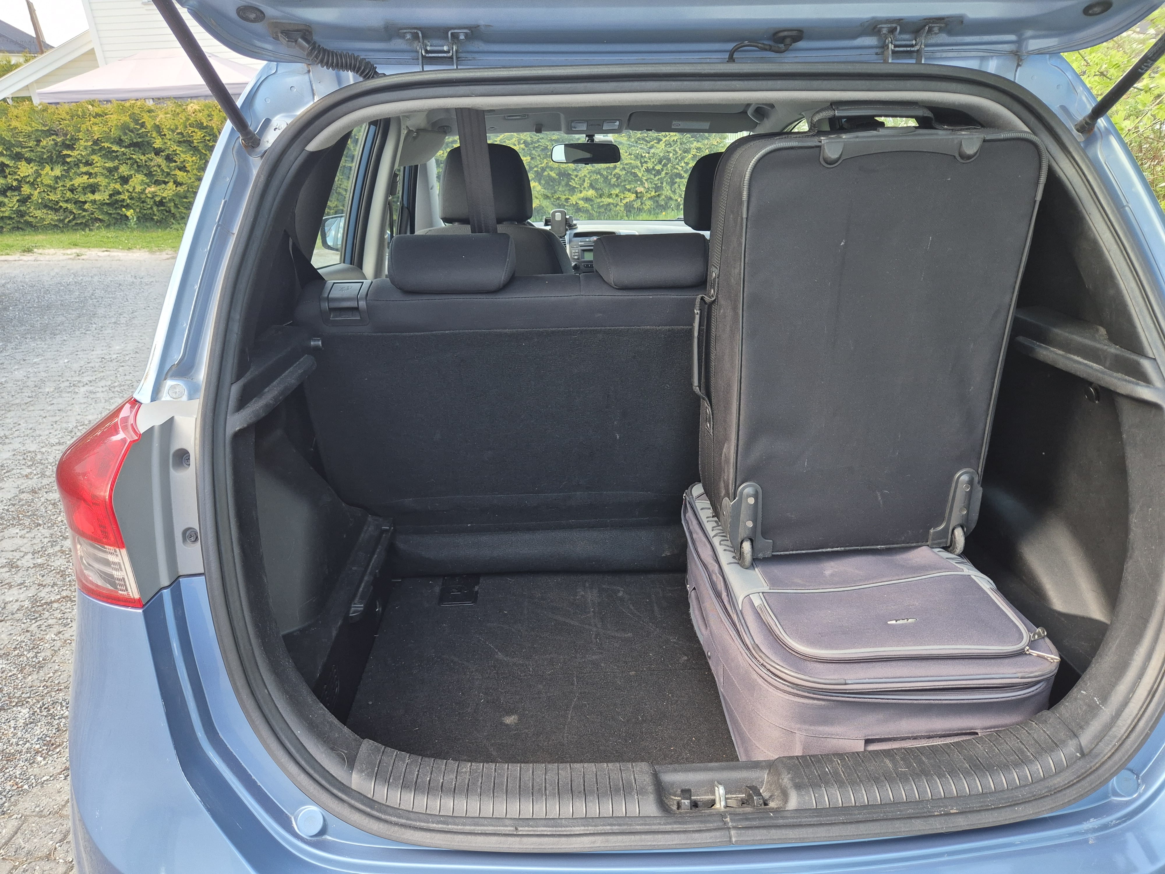 Hyundai iX20 med Skistativ