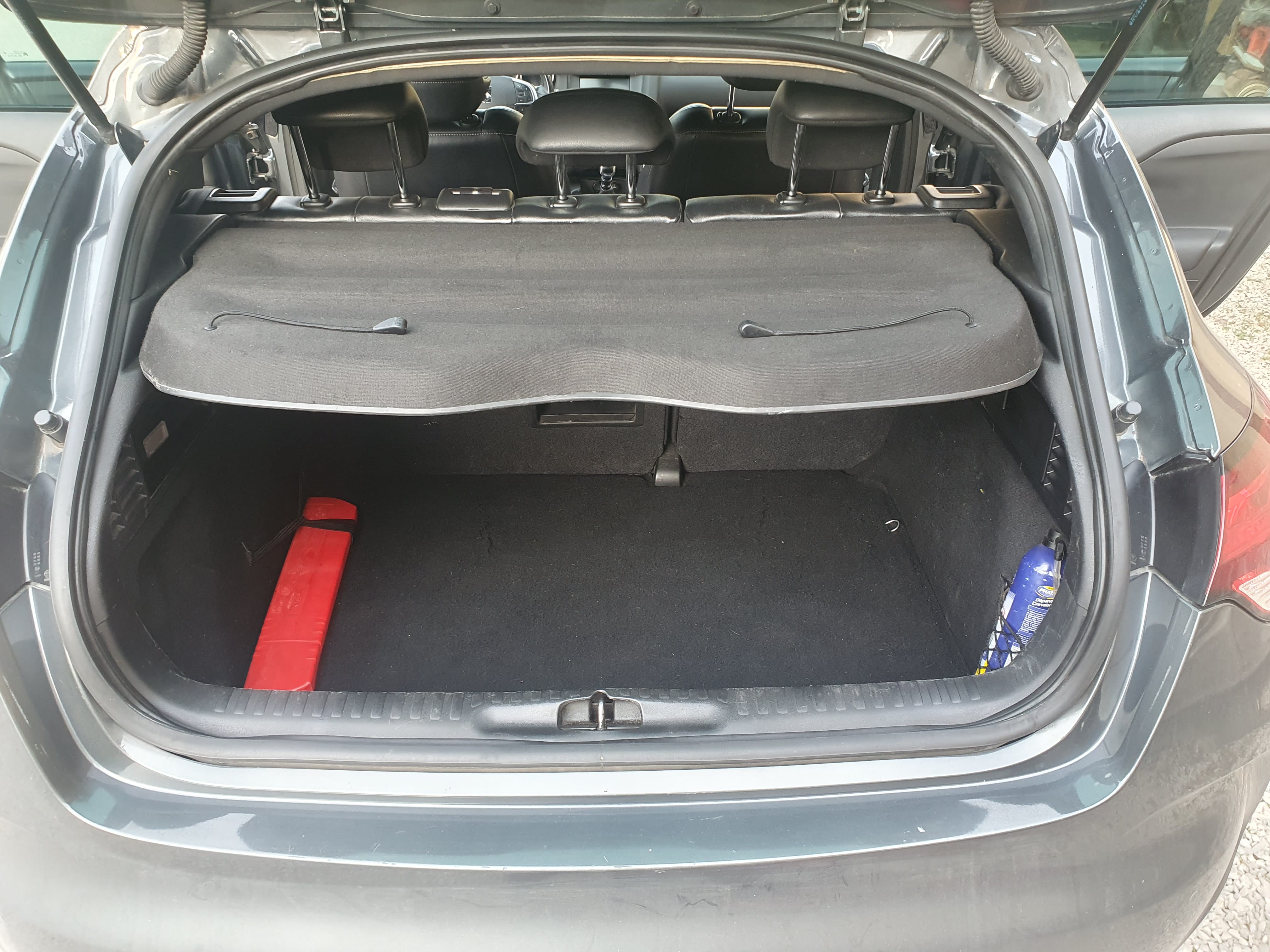 Citroen DS4 2.0 hdi avec Attelage