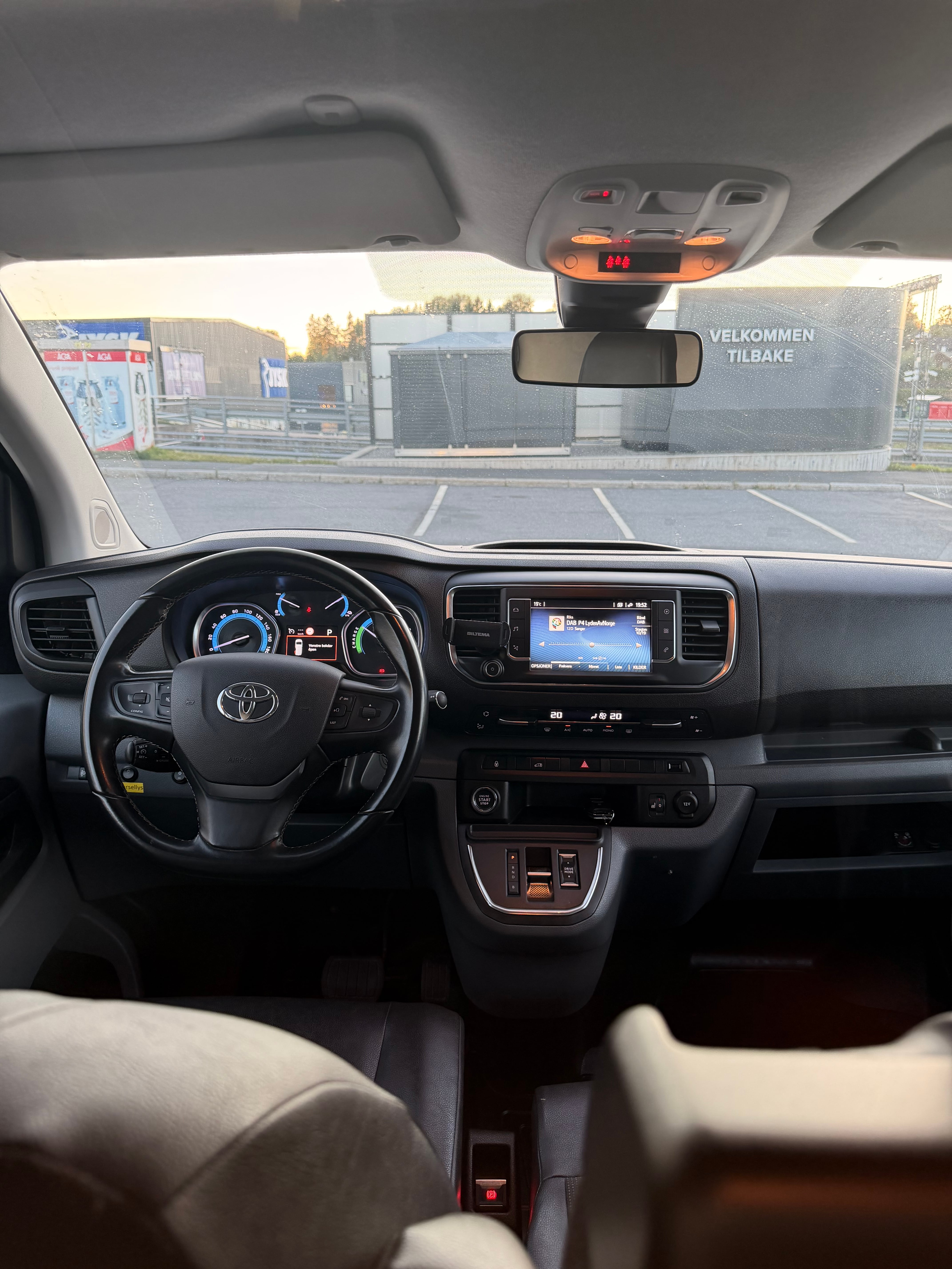 Toyota Proace Varebil 75kwt med GPS