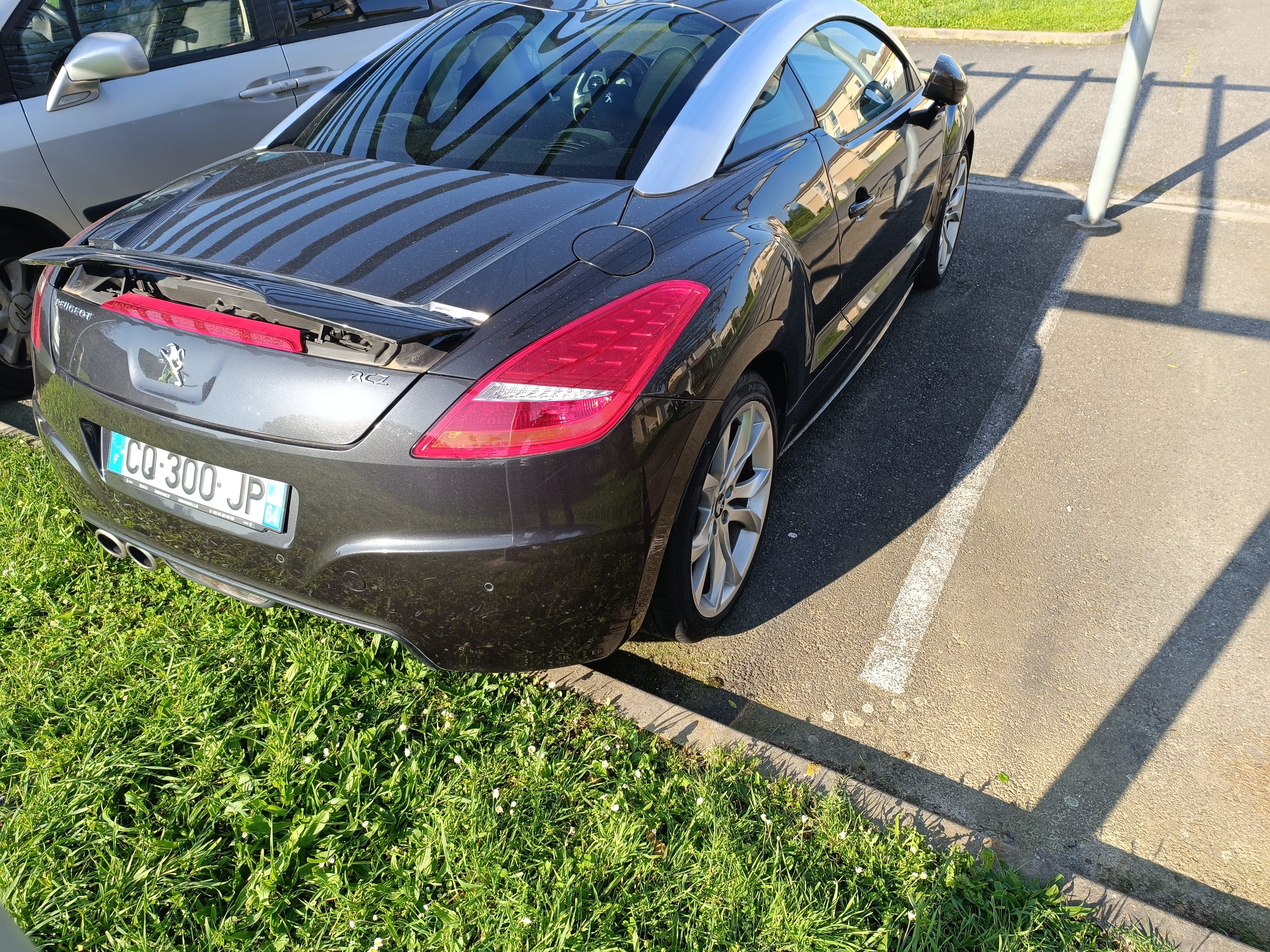 Peugeot RCZ avec GPS