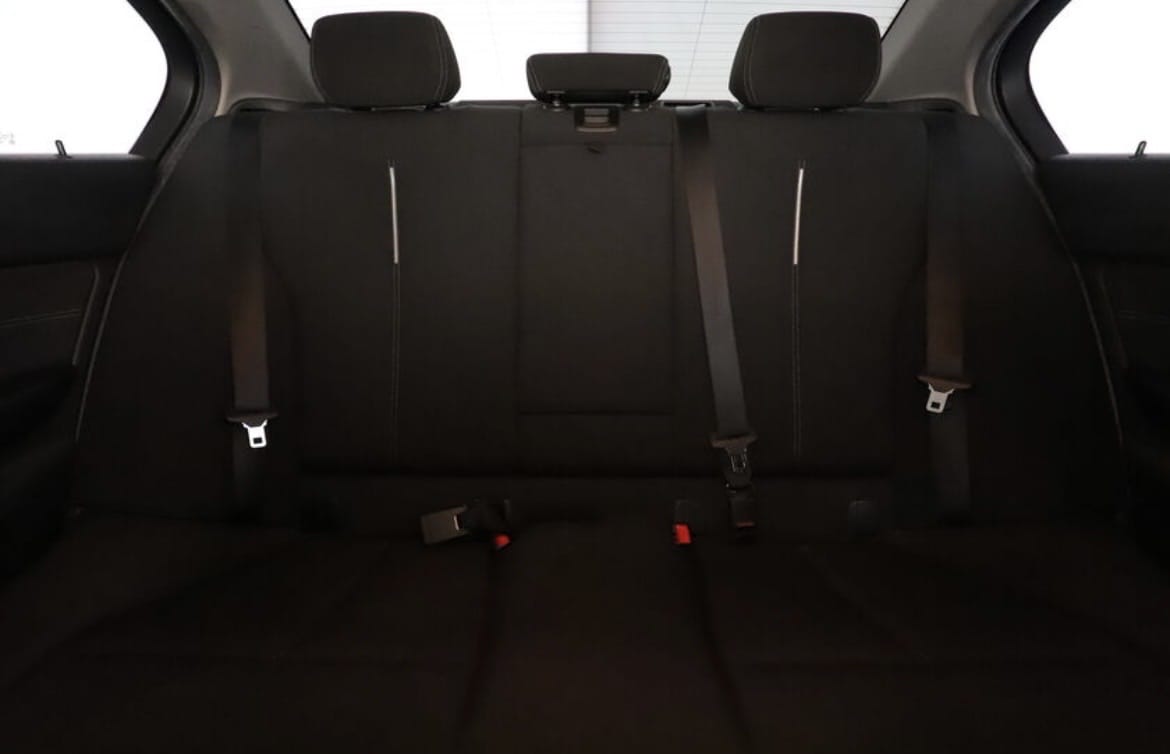 BMW Série 3 318d avec Port USB