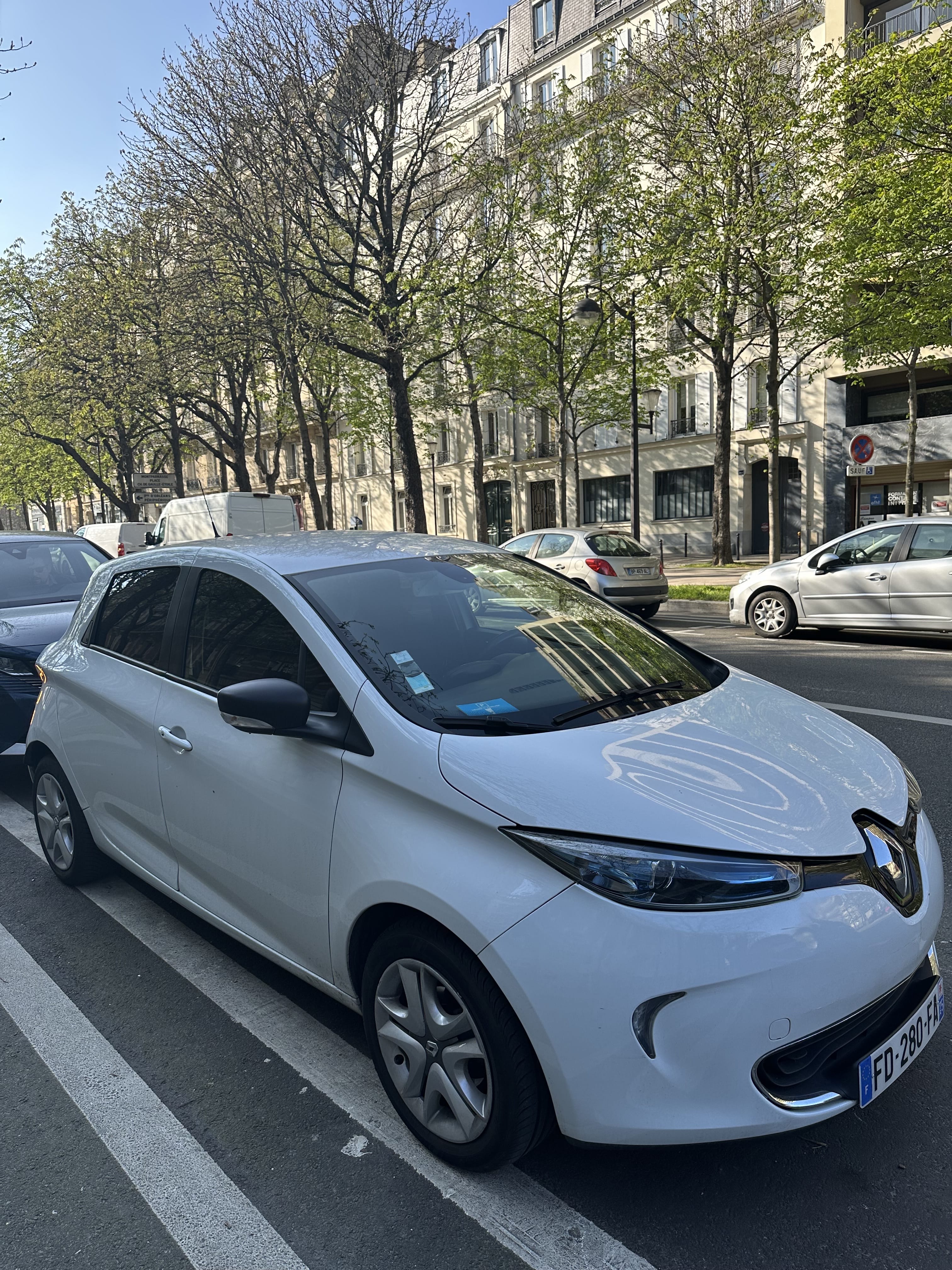 Renault ZOE avec GPS