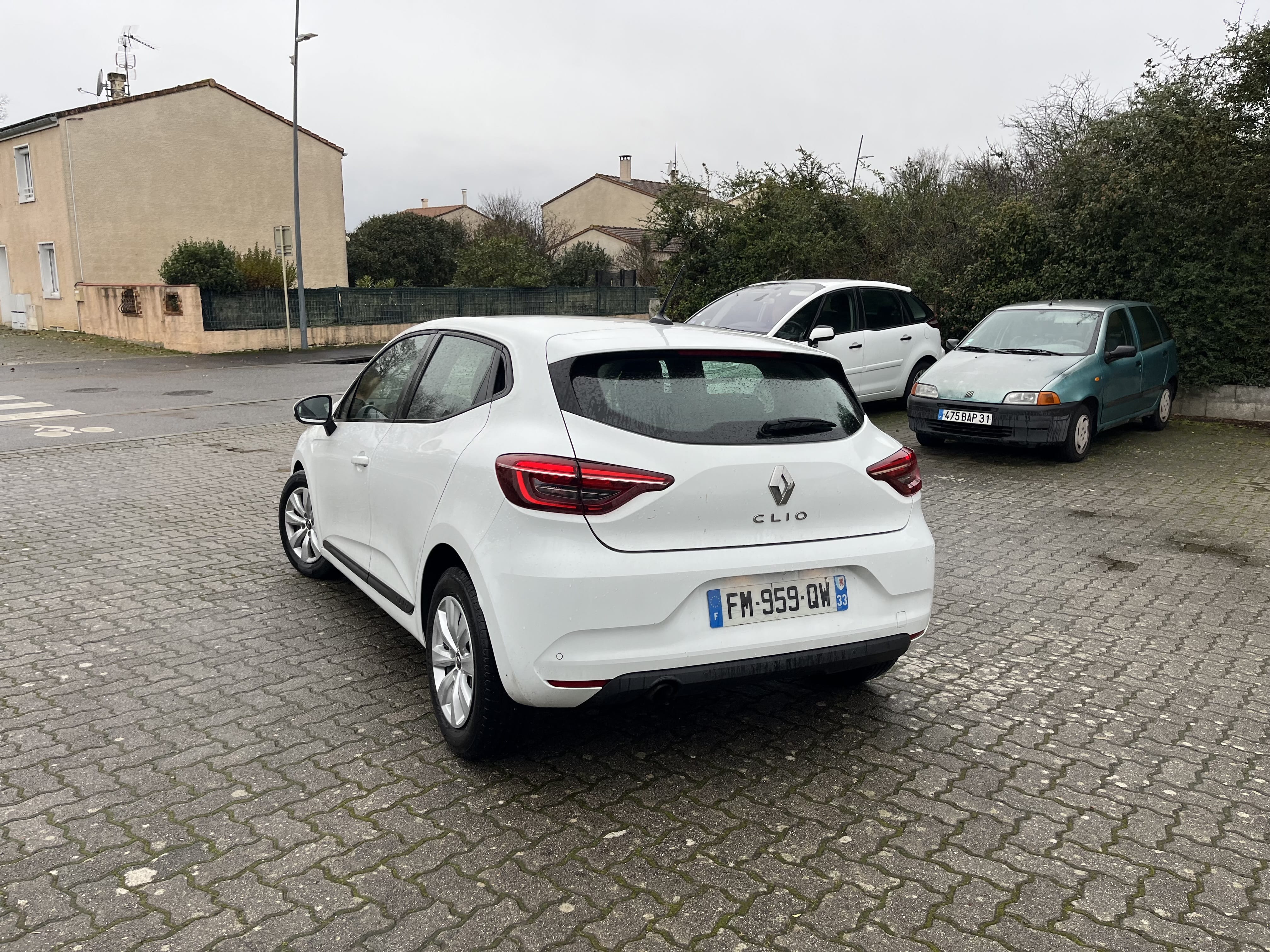 Renault Clio avec GPS