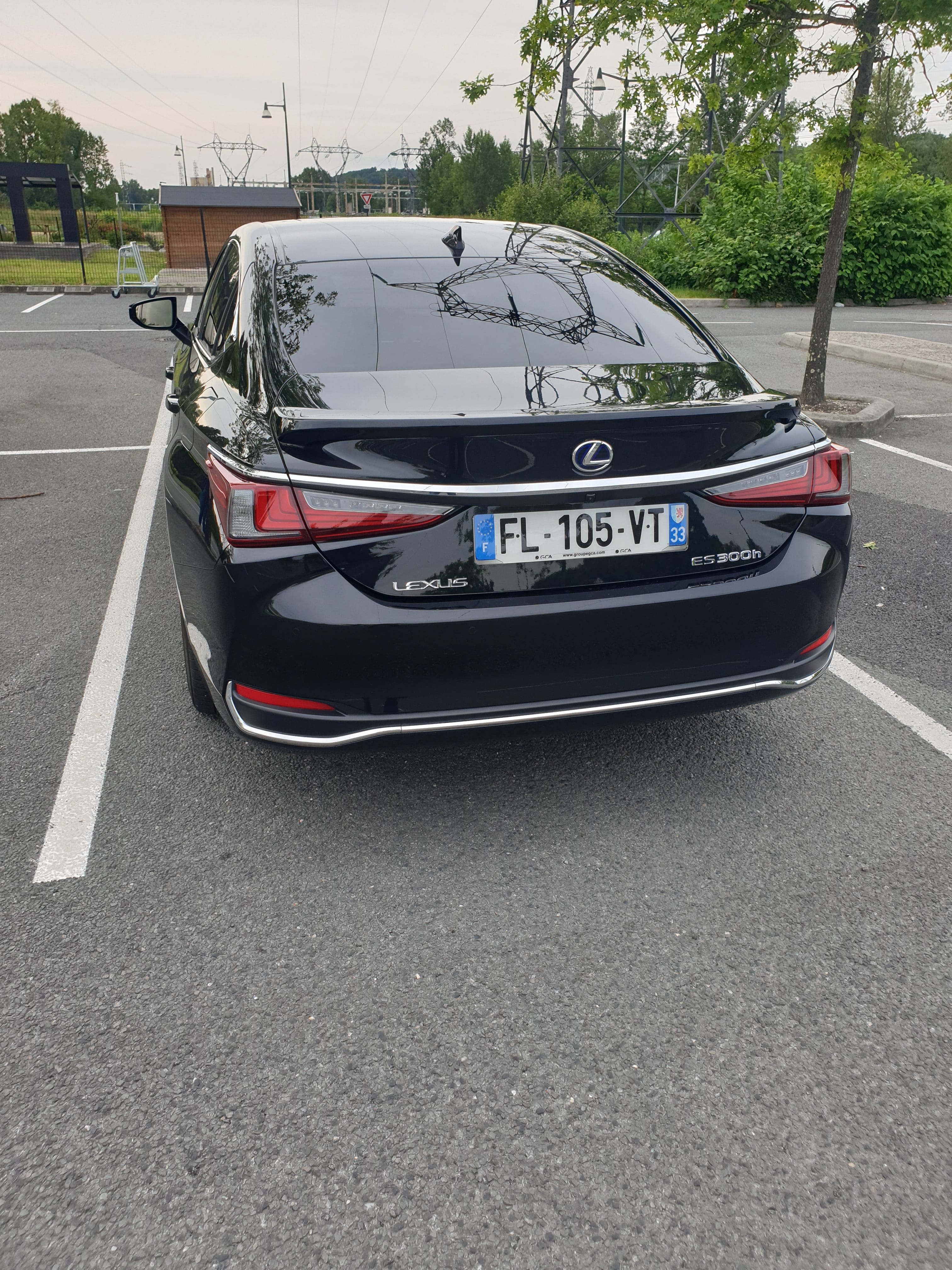 Lexus ES 300h avec GPS