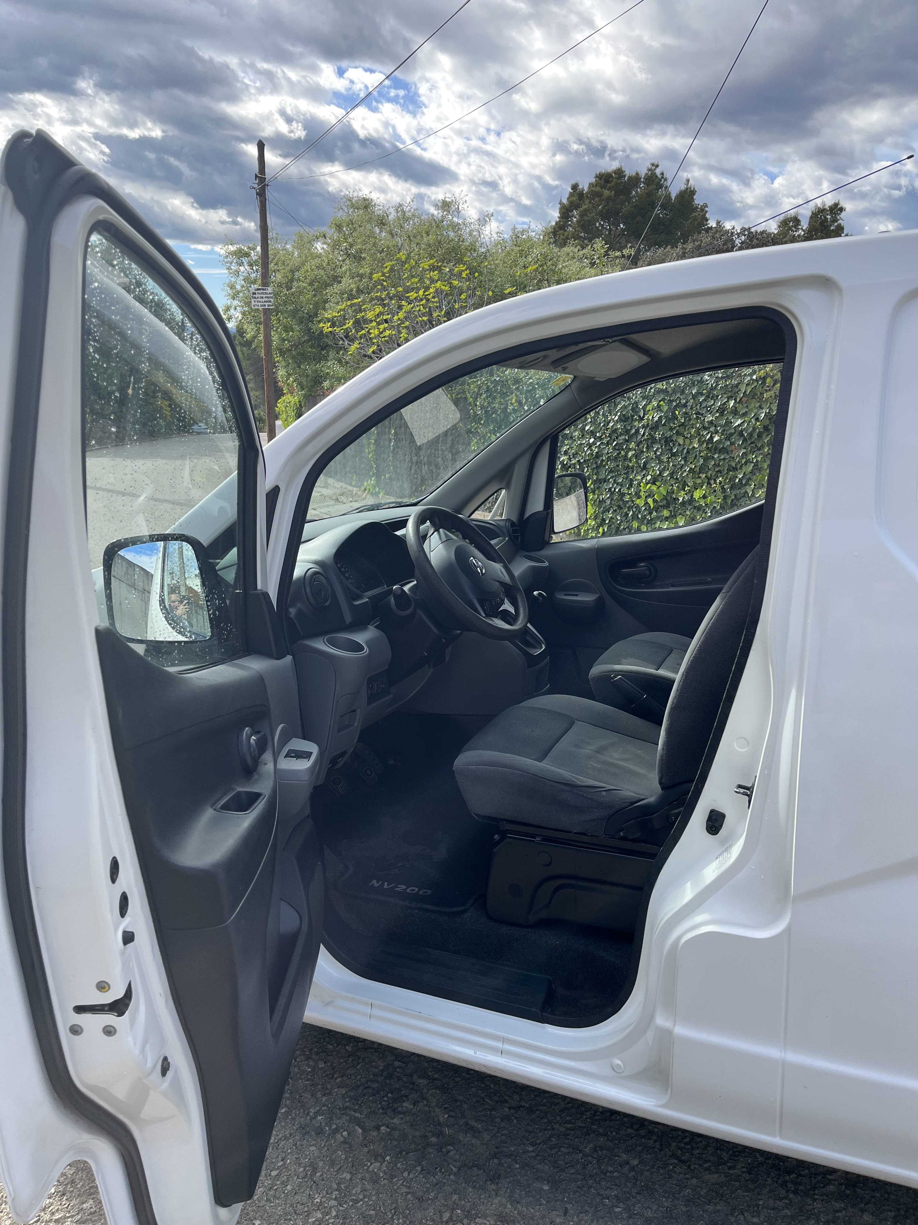 Nissan NV200