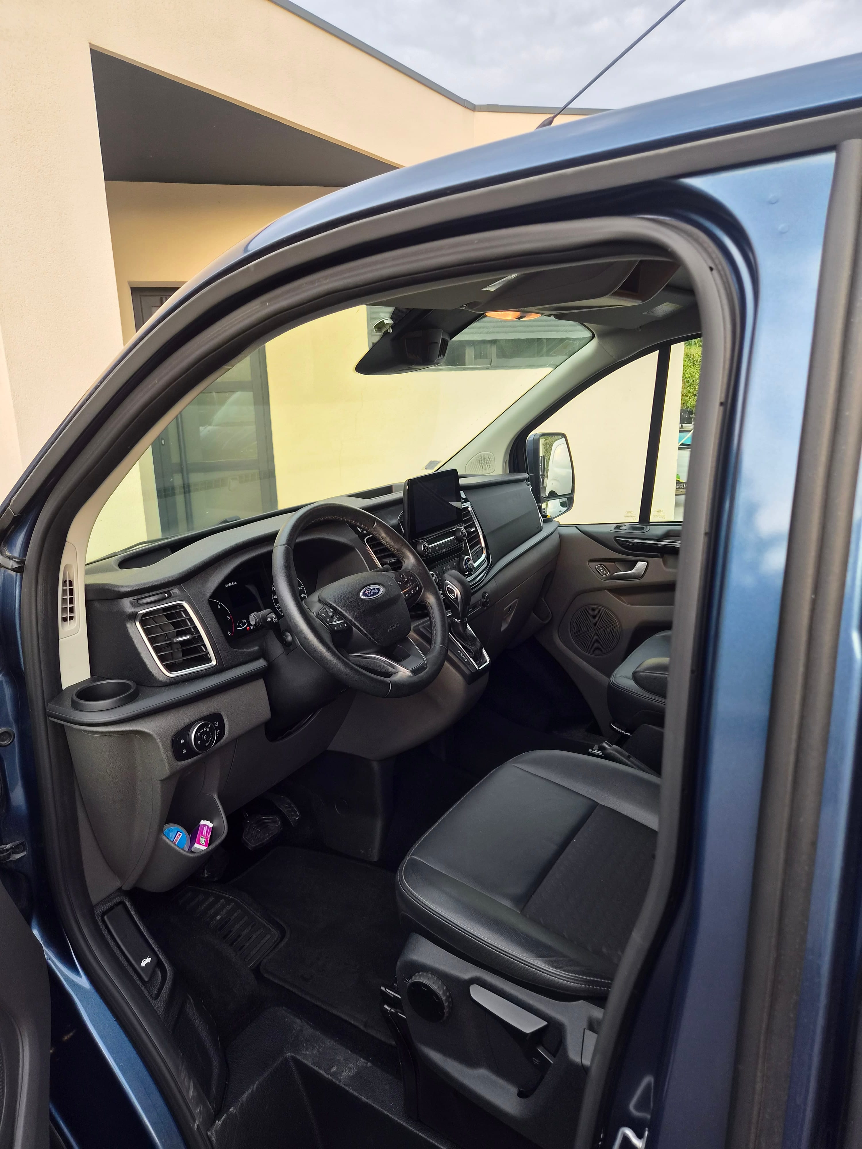 Ford Transit Custom Kombi 2.0l avec Caméra de recul