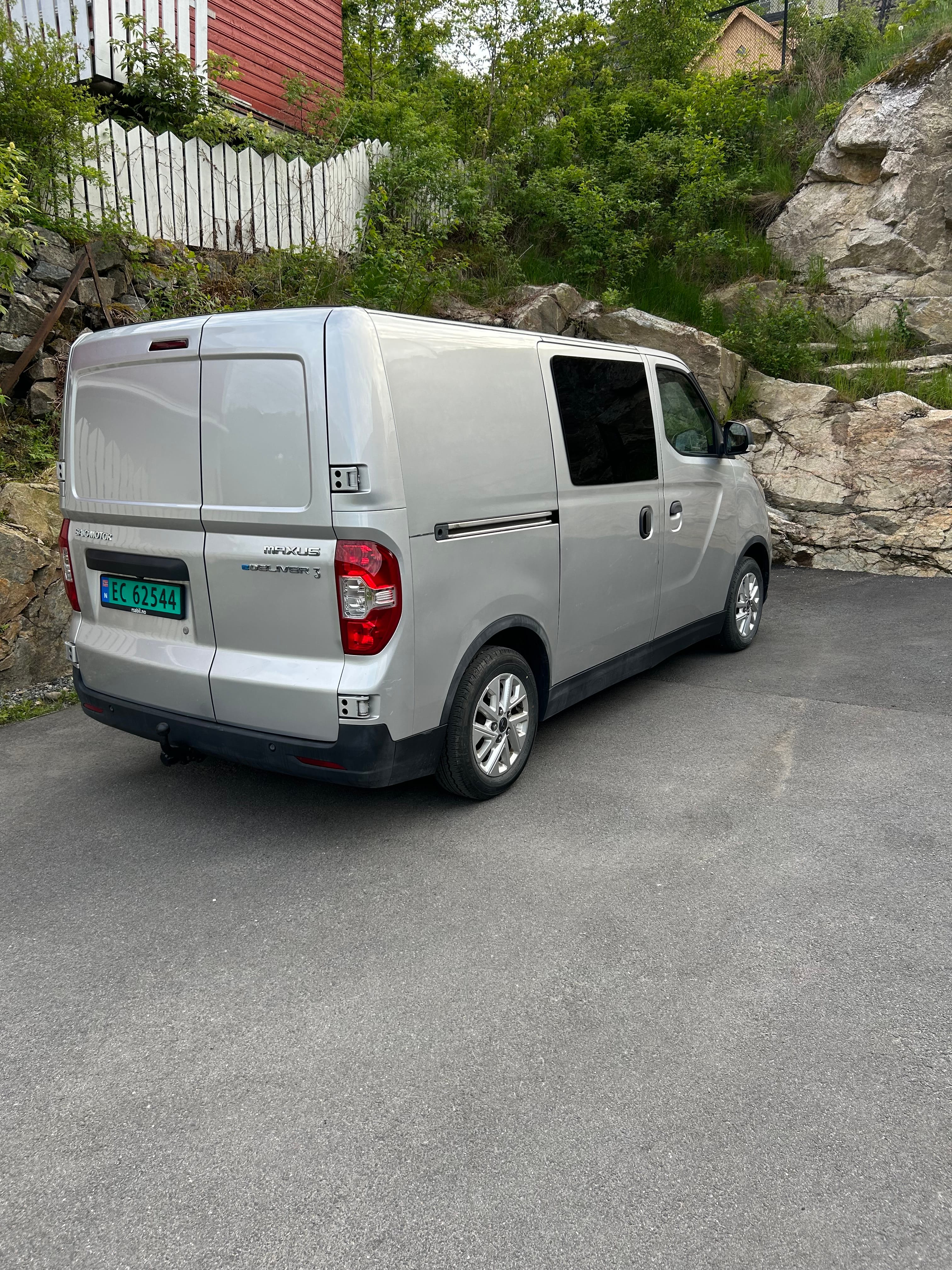 Maxus eDeliver 3 mit Rückfahrkamera