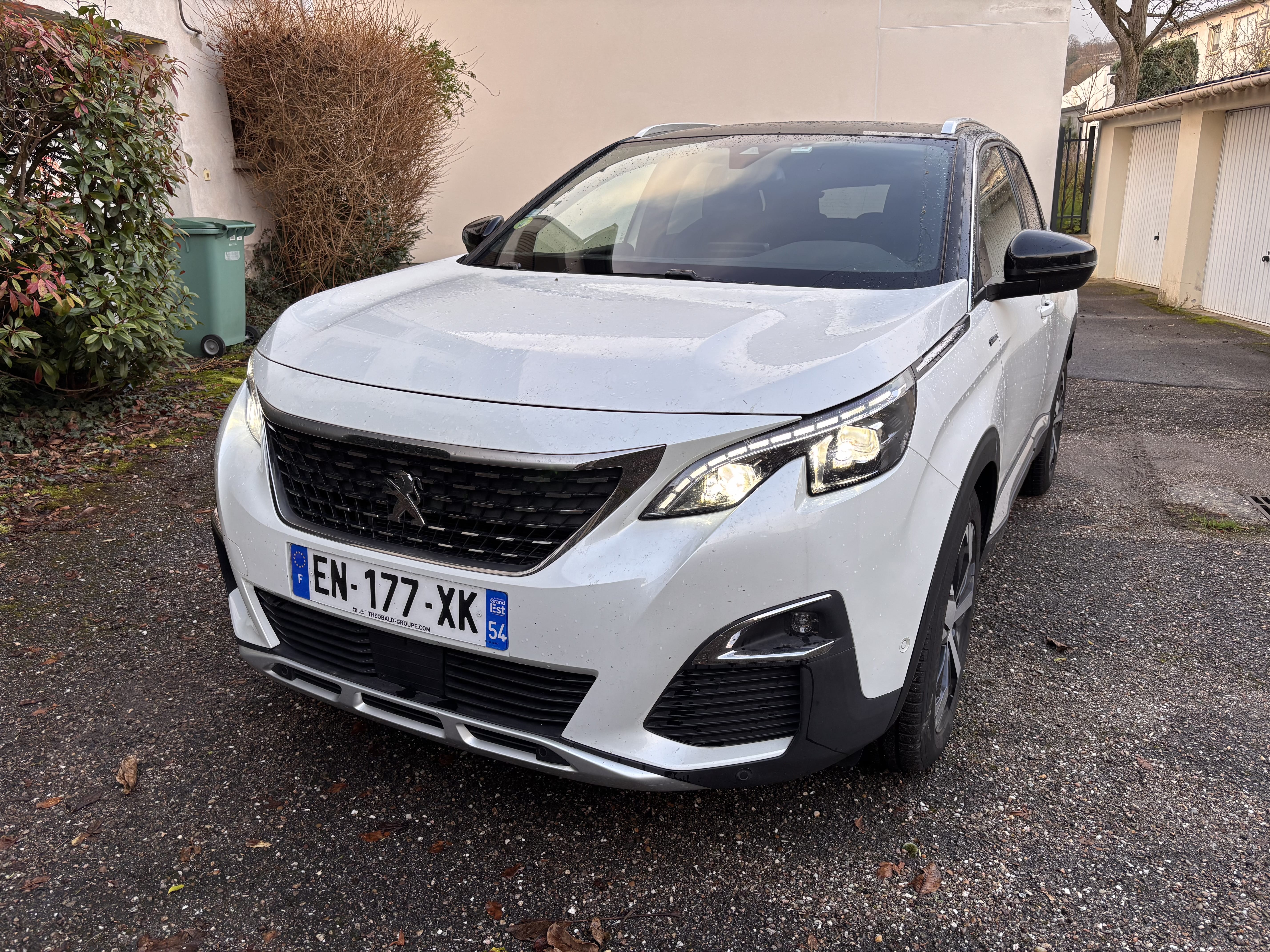 Peugeot 3008, 2017, Diesel, automatique